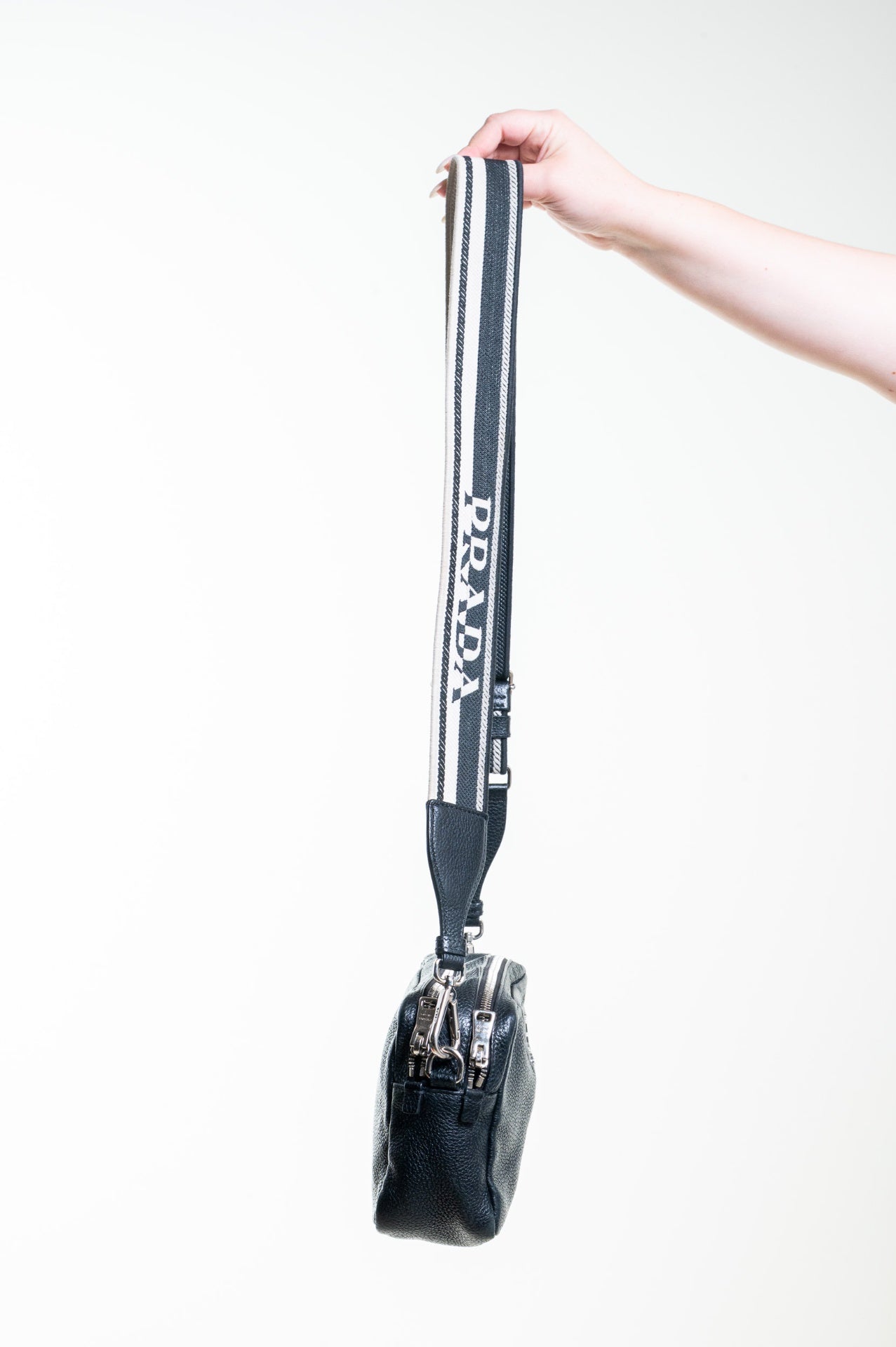 Black Flou Camera Vitello Daino Small Crossbody Bag