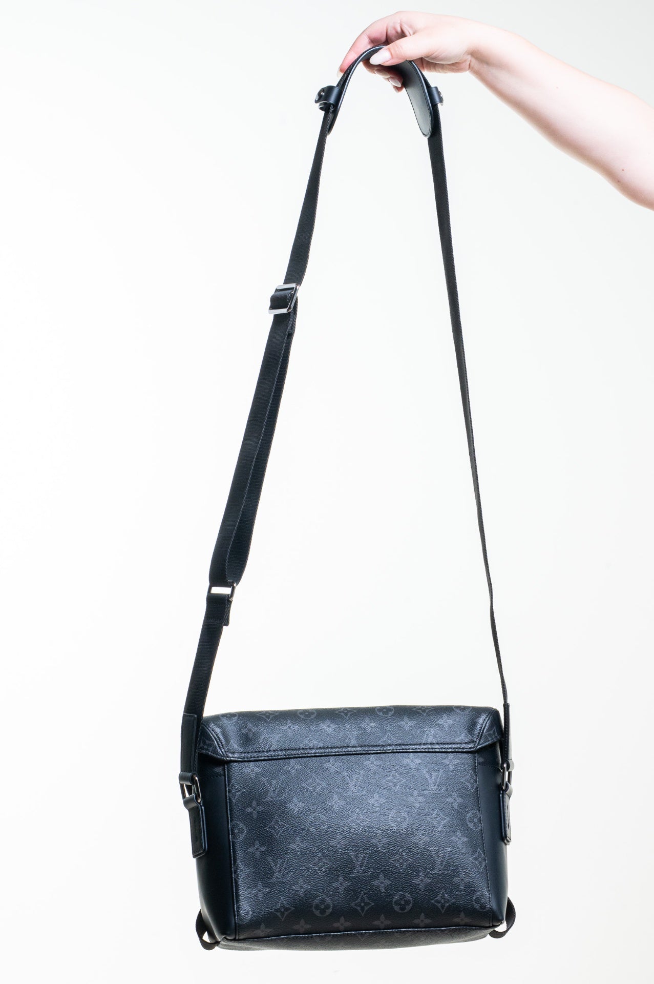 Black Monogram Eclipse Voyager PM