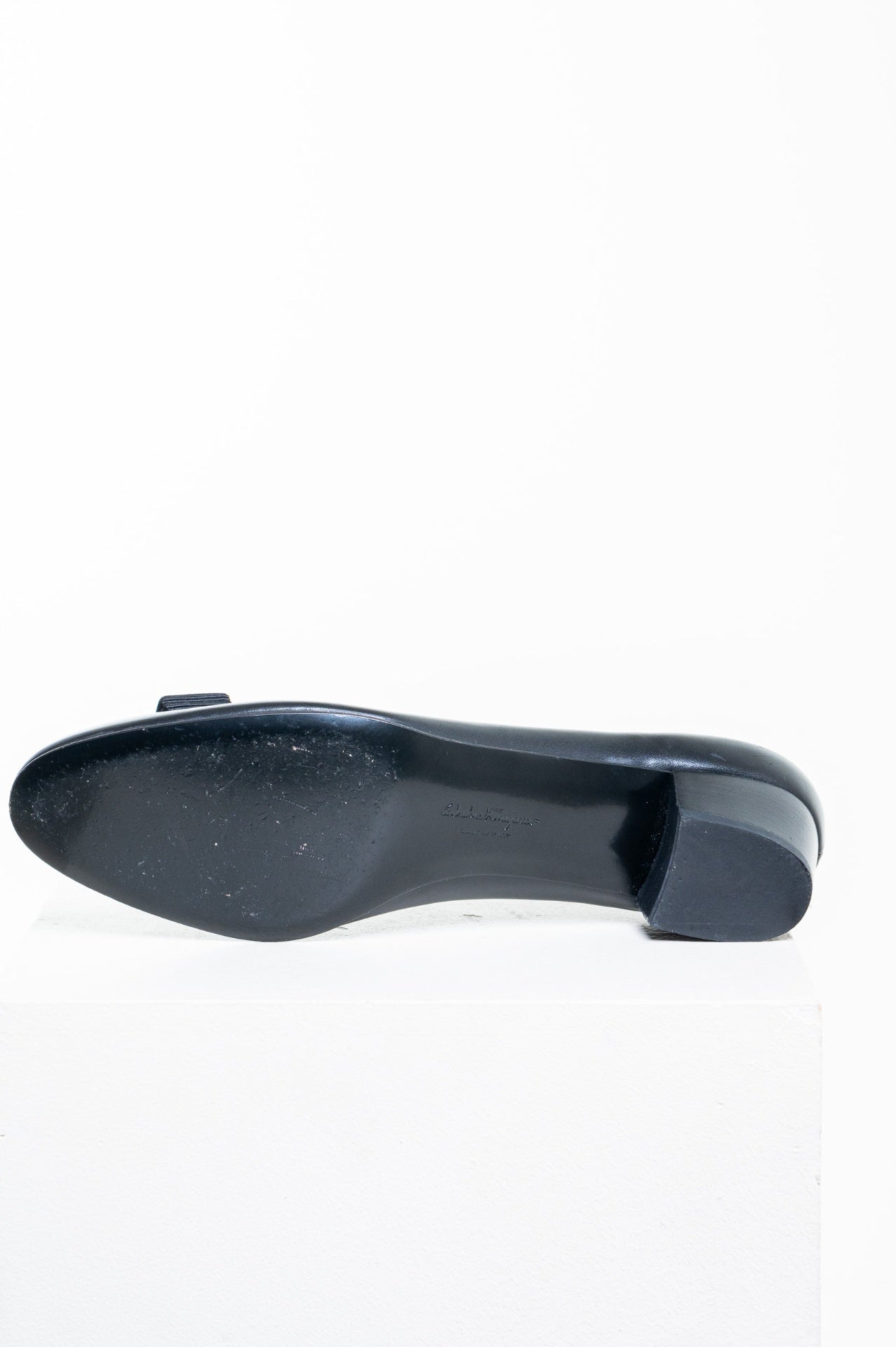 Black Leather Vara Block Heel Pump