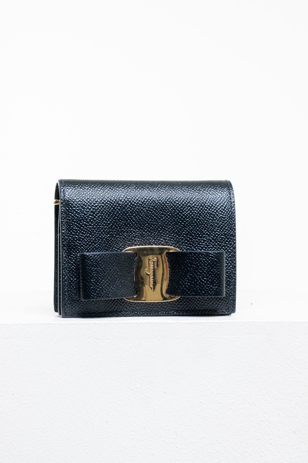 Black Pebble Leather Vara Bow Wallet