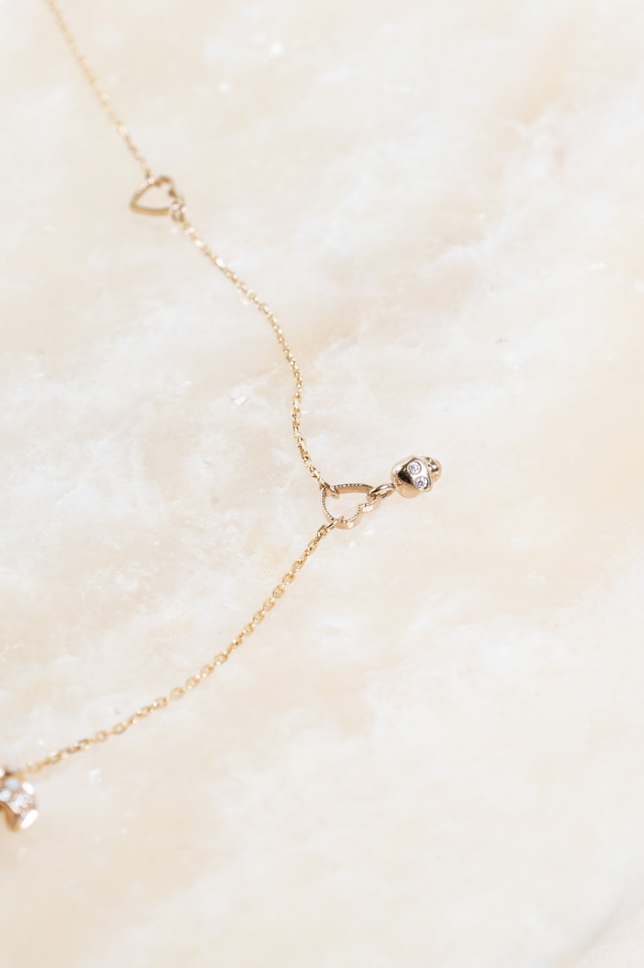 18K Mother of Pearl & Diamond Pendant Station Necklace