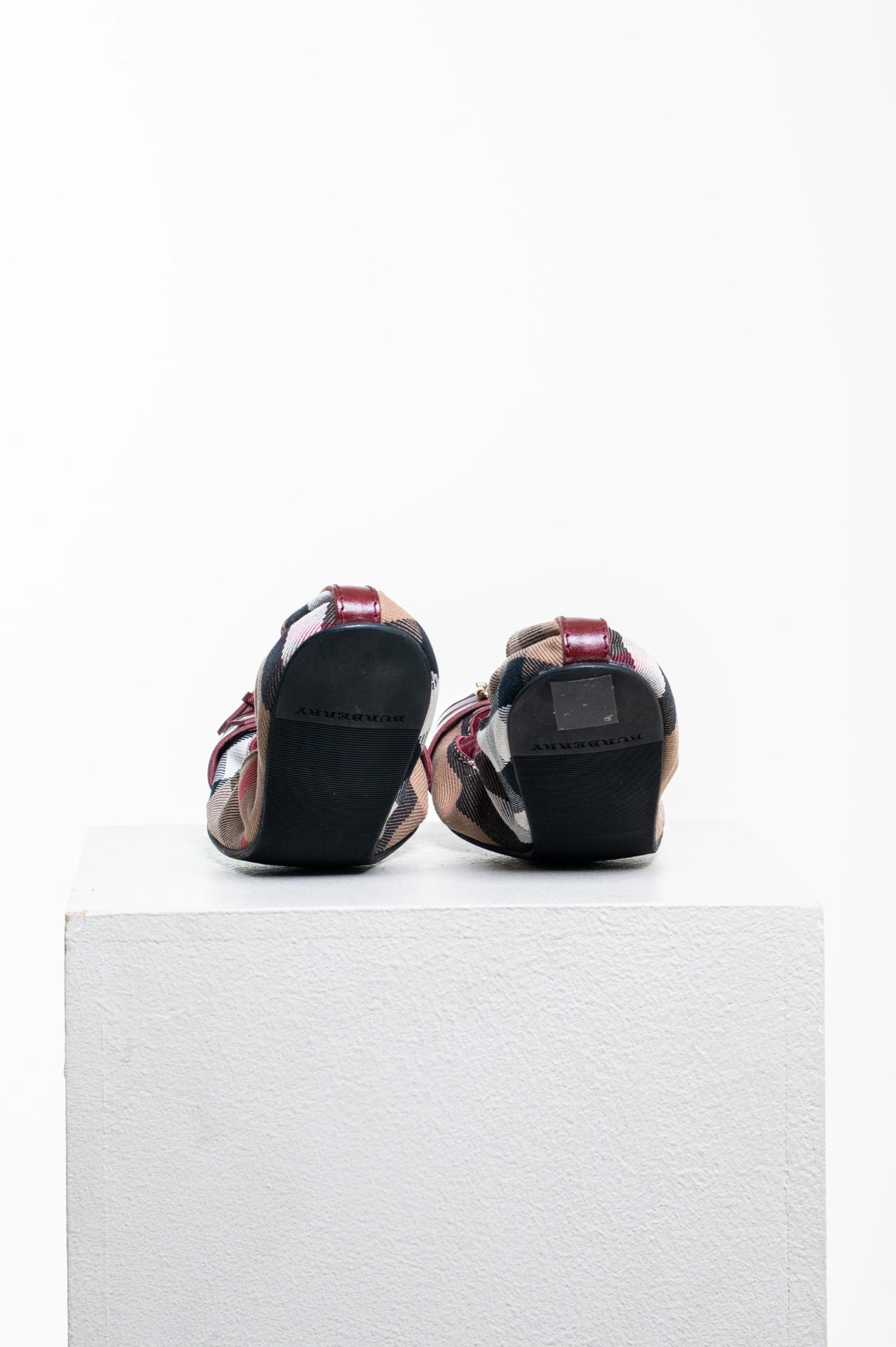 Burgundy Nova Check Falcon Ballet Flat