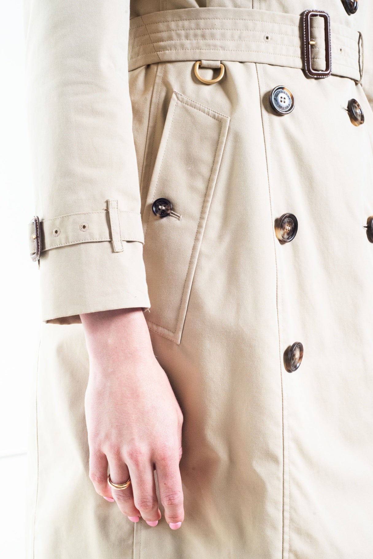 Honey Beige 'The Chelsea' Short Heritage Trench Coat