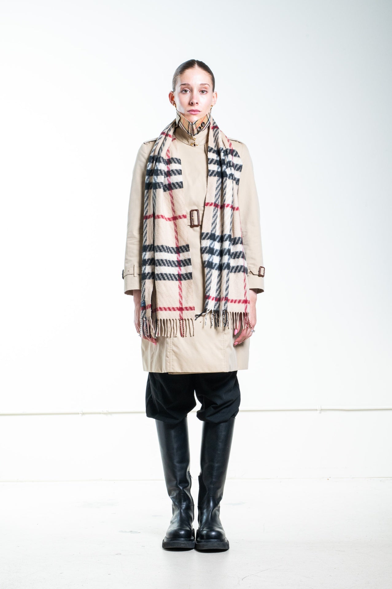 Beige, Black, Red Classic Check Fringed Scarf