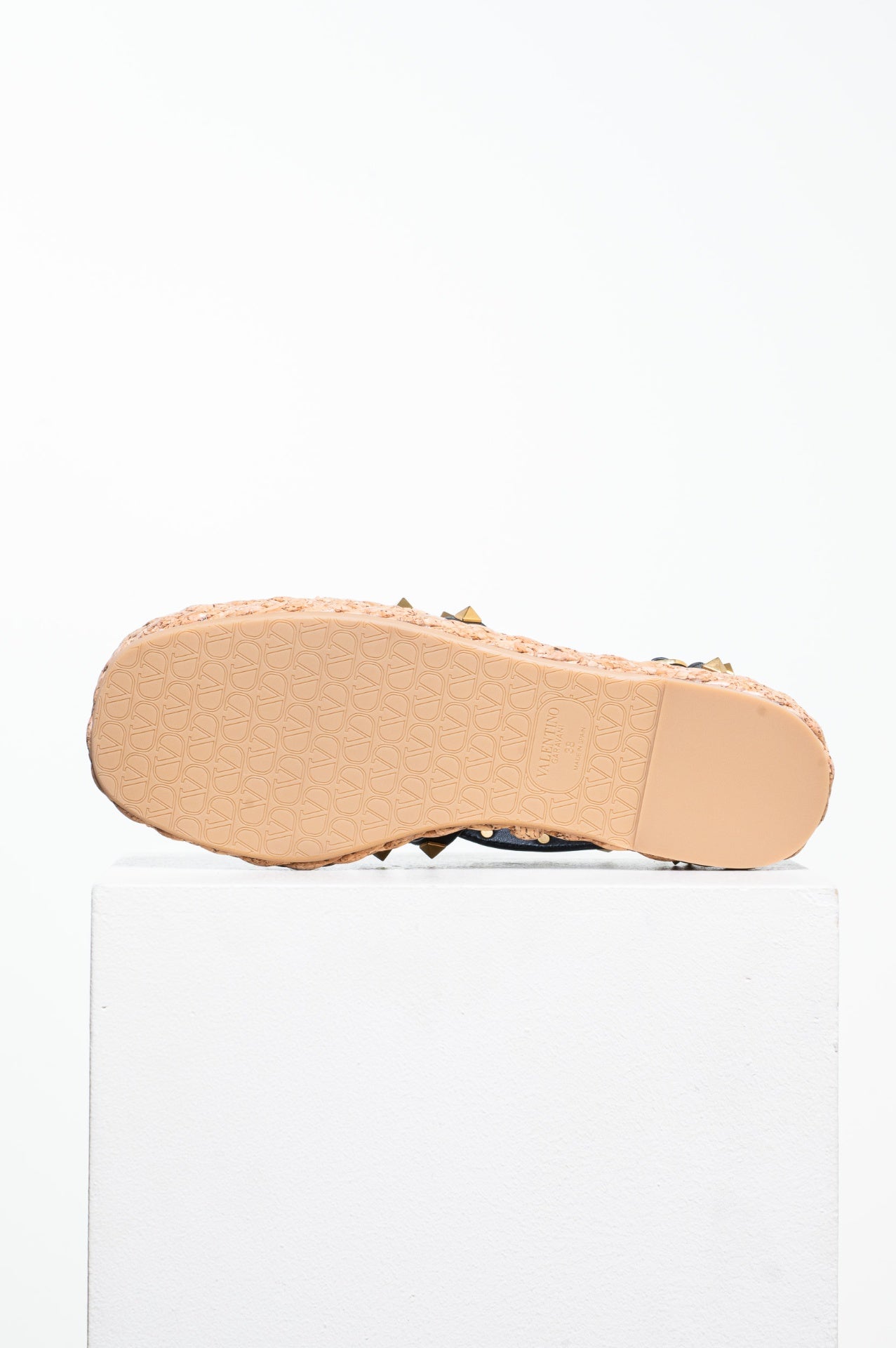 Black Rockstud Leather Fisherman Espadrille