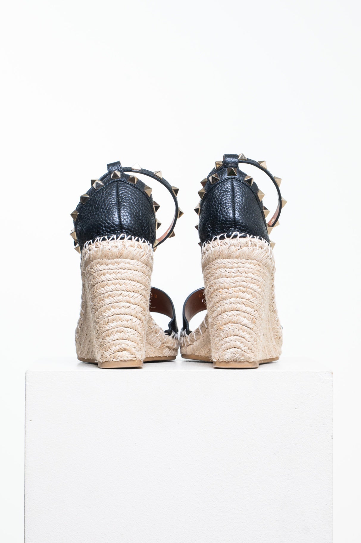 Black Double Rockstud Grainy Calfskin Wedge Sandals
