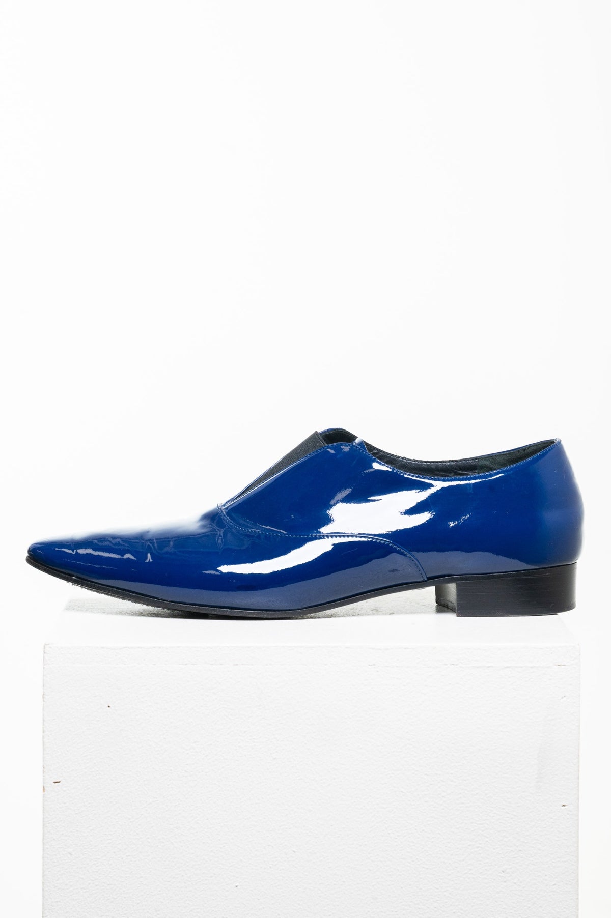 Blue Patent Leather Pointed Toe Oxford Loafers
