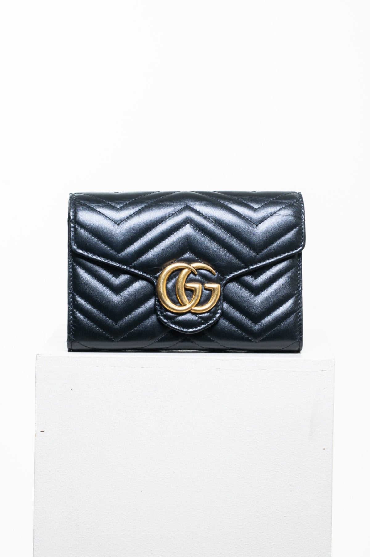 Black GG Marmont Wallet on Chain