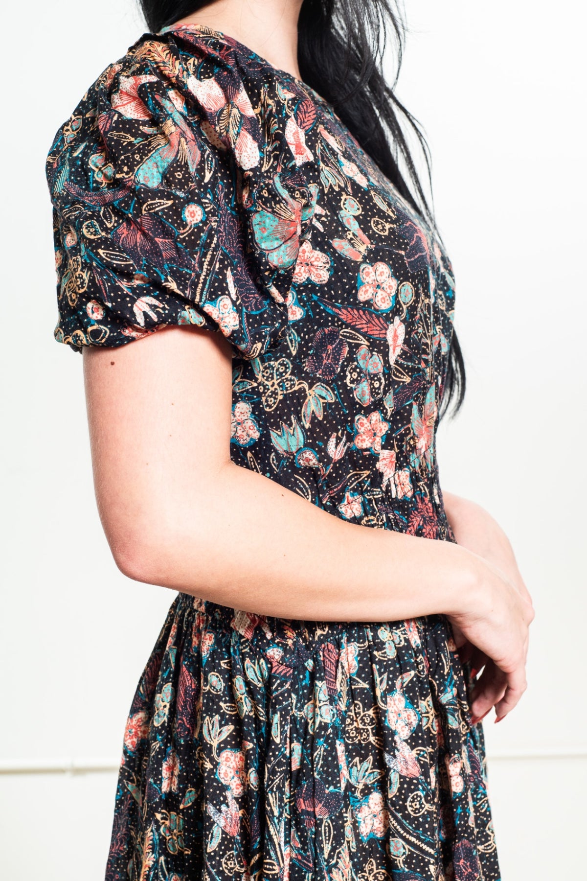 Multicolor Eden Puff-Sleeve Floral Print Midi Dress