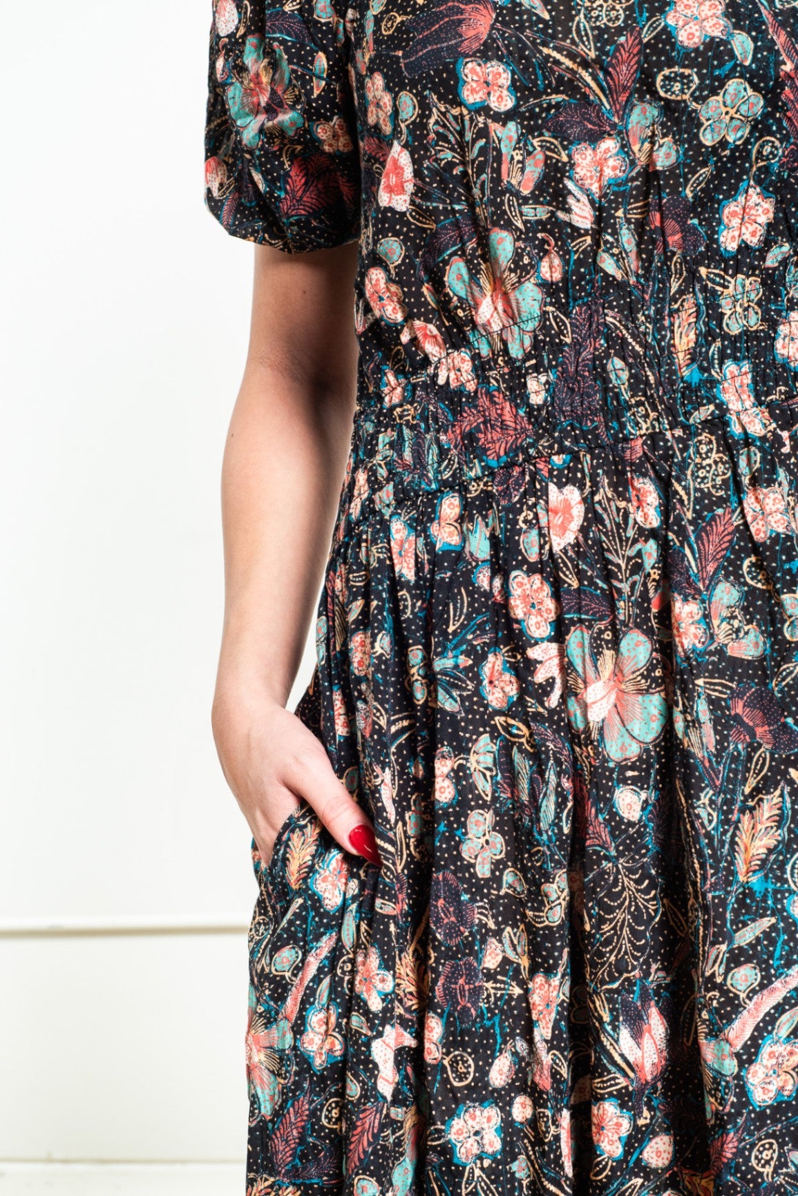 Multicolor Eden Puff-Sleeve Floral Print Midi Dress