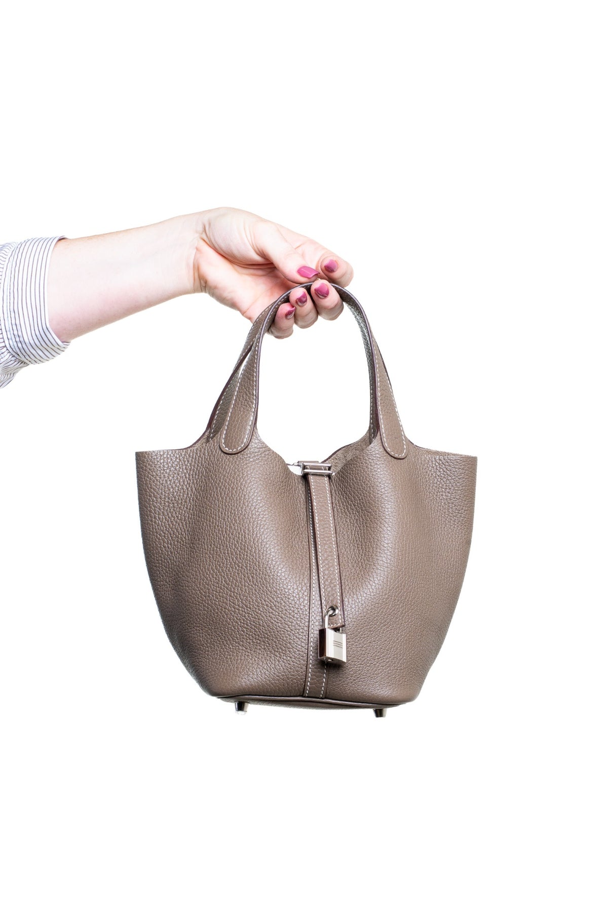2020 Etoupe Clemence Leather Picotin Lock 18 Bag