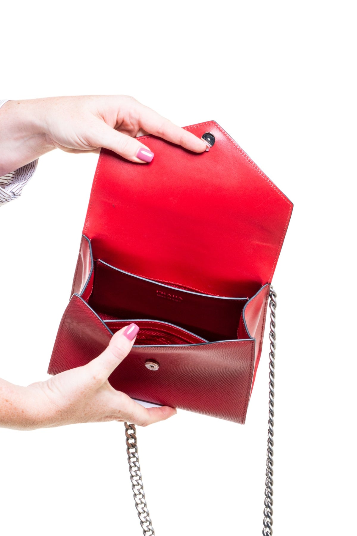 Red Saffiano Cuir Monochrome Envelope Crossbody Bag