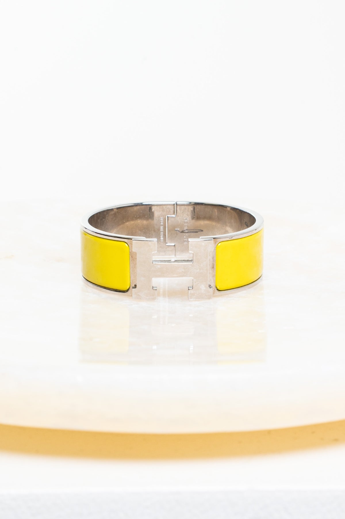 Jaune d'Or Wide Clic Clac H Bracelet PM