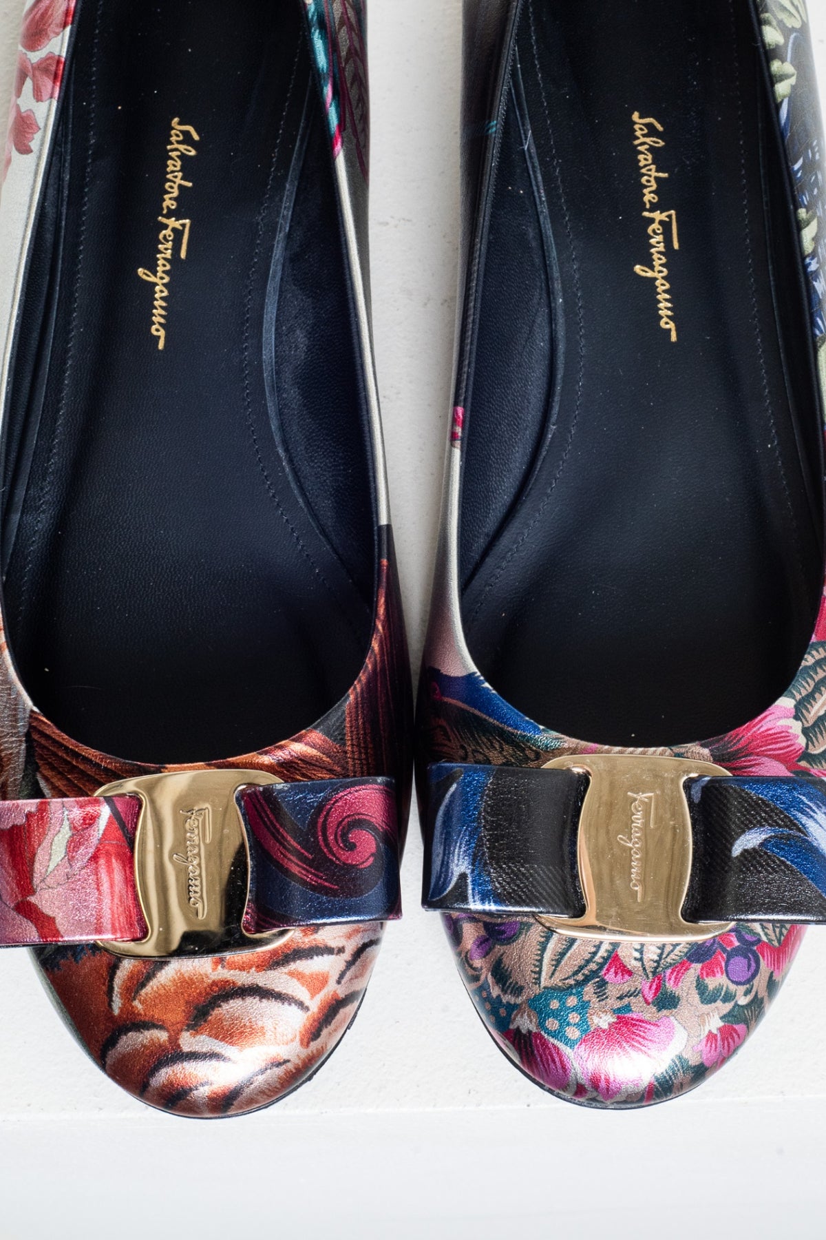 Multicolor Printed Varina Flat