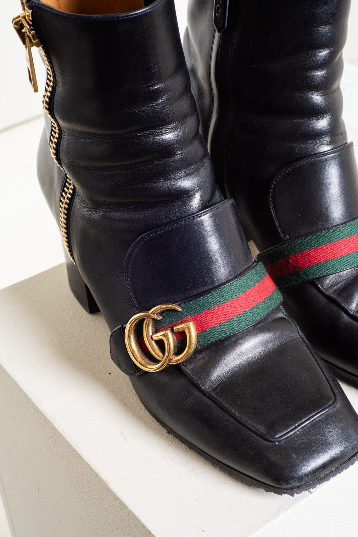 Black GG Marmont Black Leather Ankle Boots
