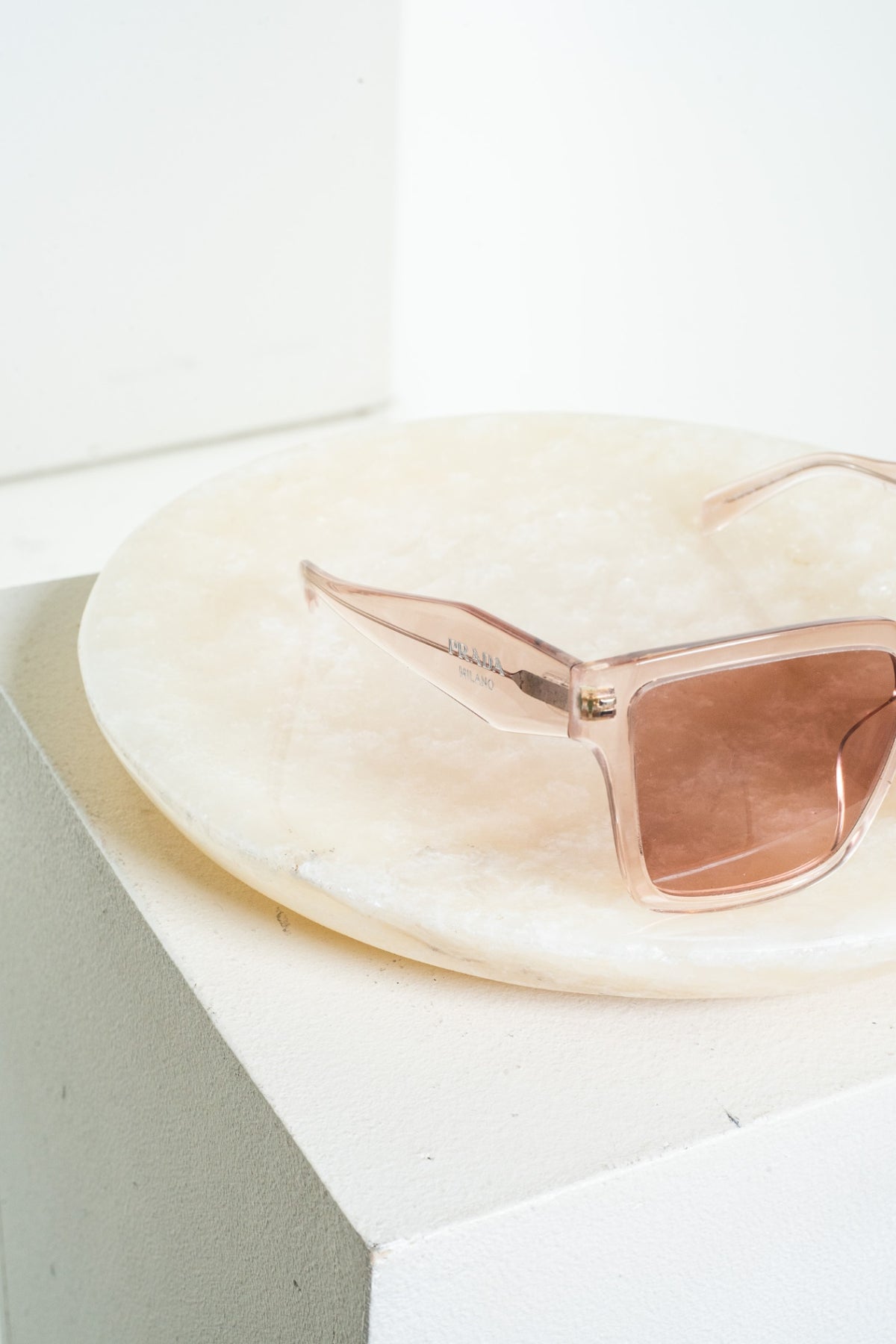 Pink Transparent PR24Z Sunglasses