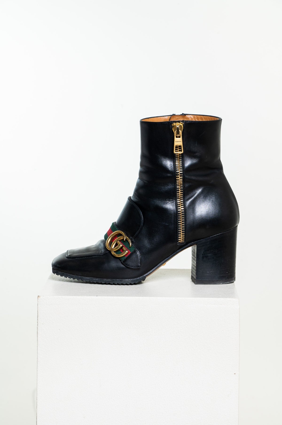 Black GG Marmont Black Leather Ankle Boots
