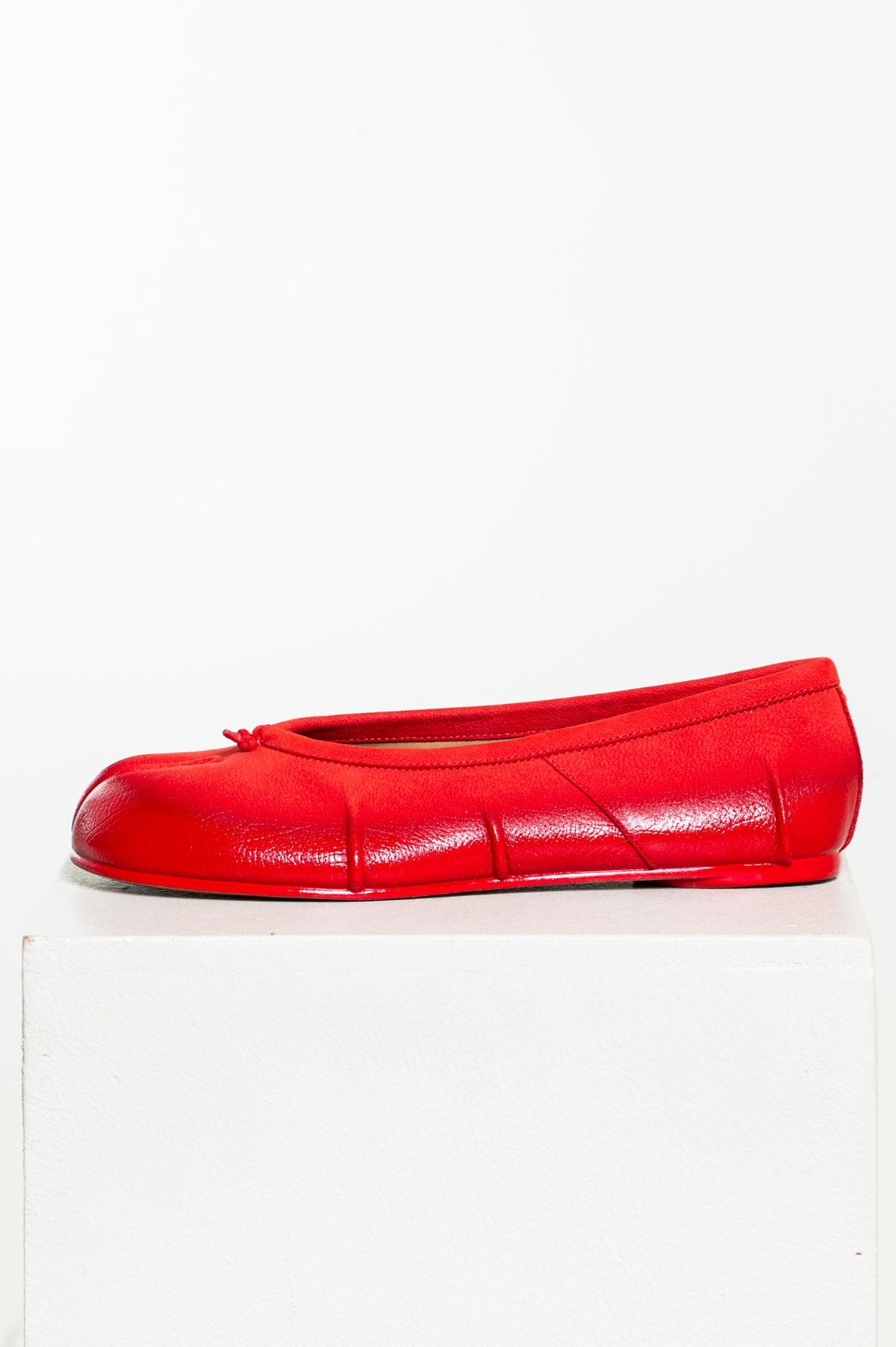 Red Tabi Ballerina Flat