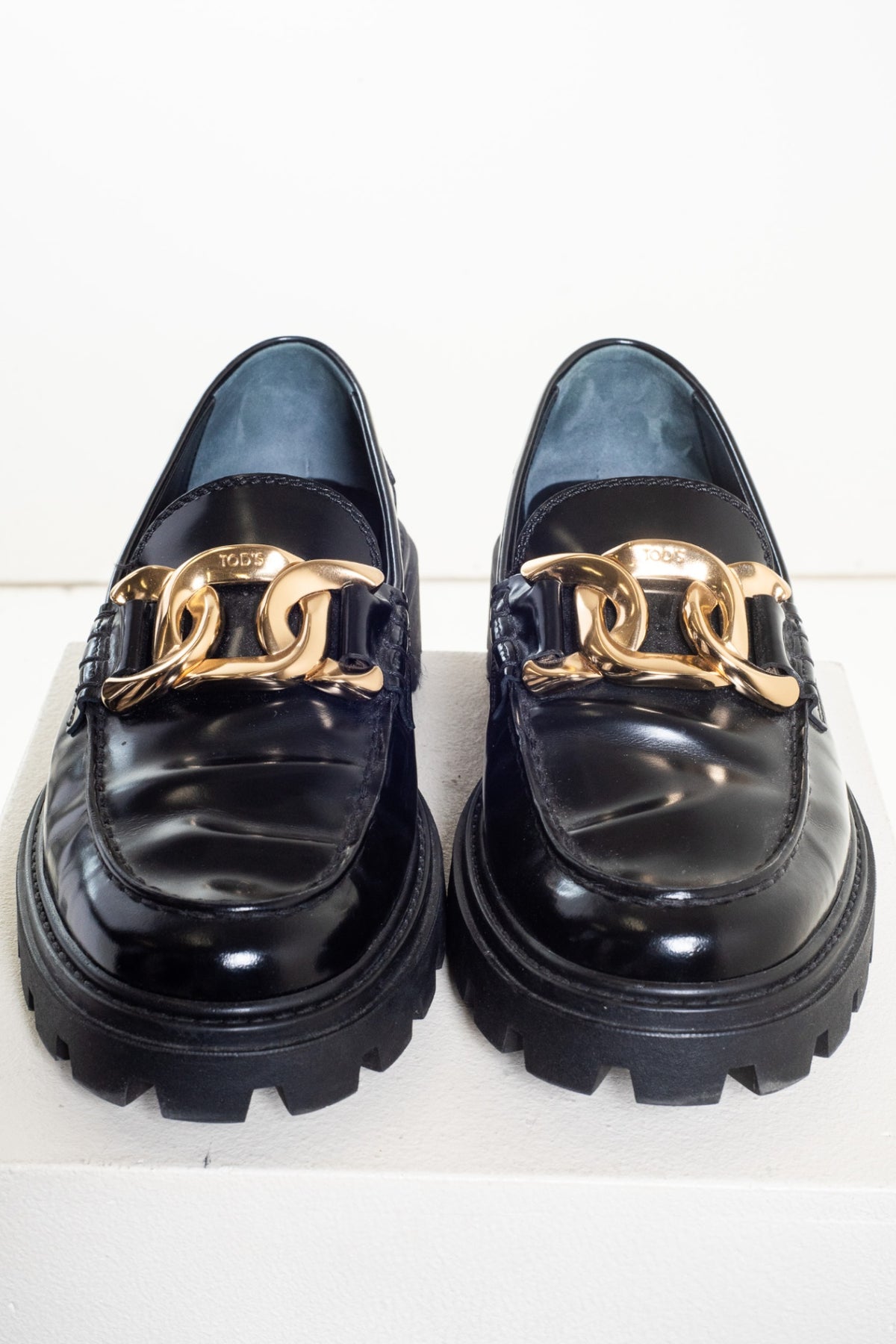 Black Kate Chain Leather Lug Loafers