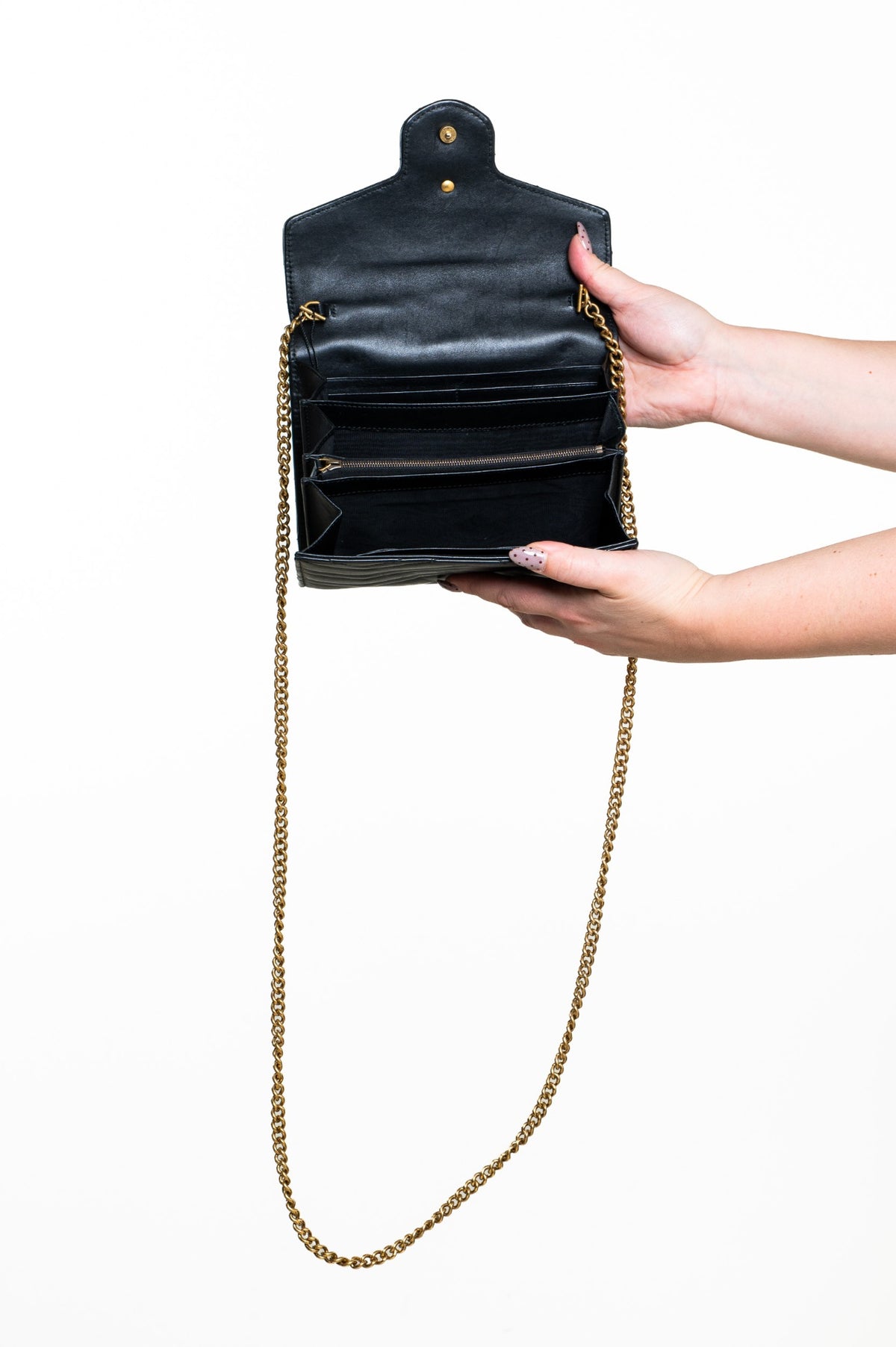 Black Marmont Wallet On Chain