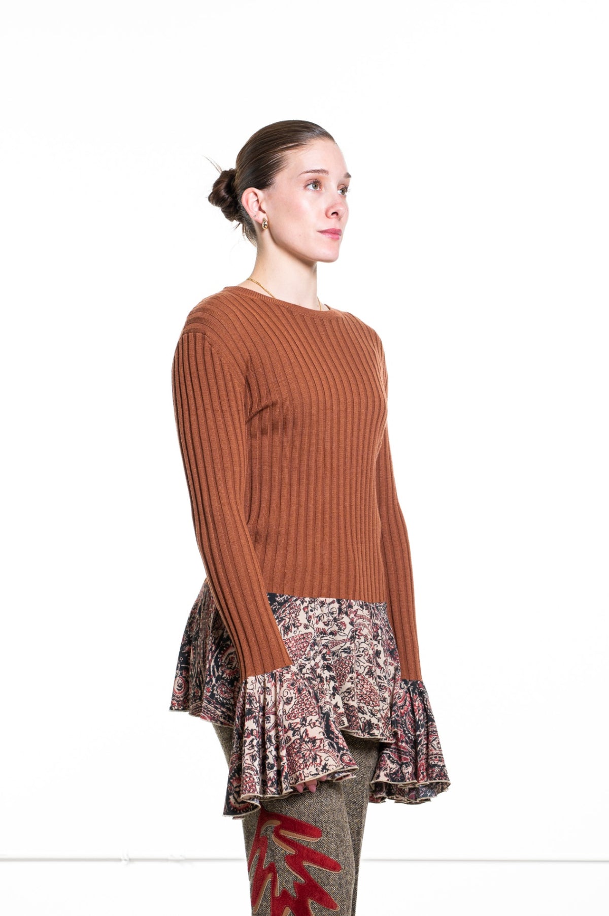 Brown Ribbed Sweater w/ Floral Ruffle Bottom Detail