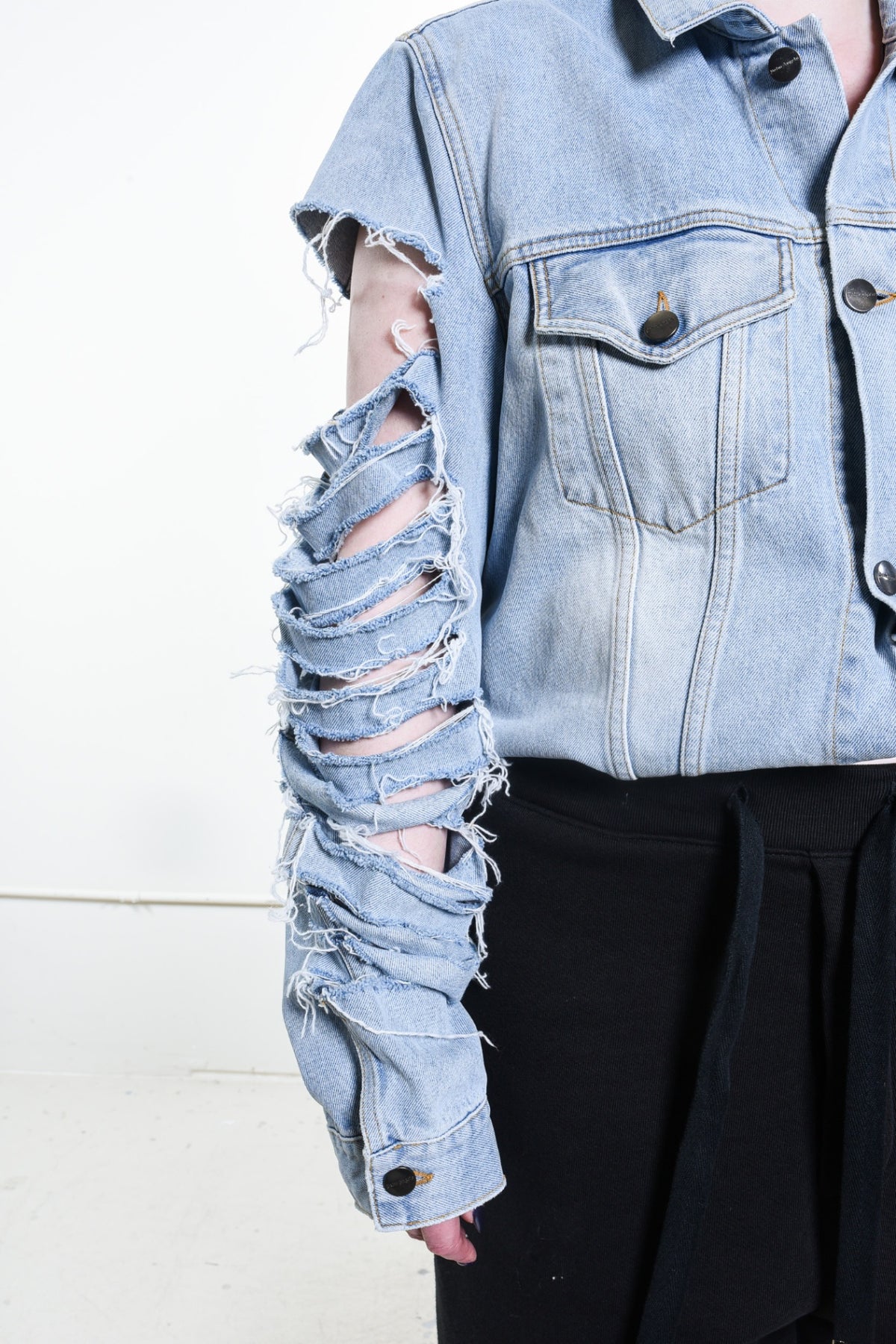 Light blue Ripped Sleeves Denim Jacket
