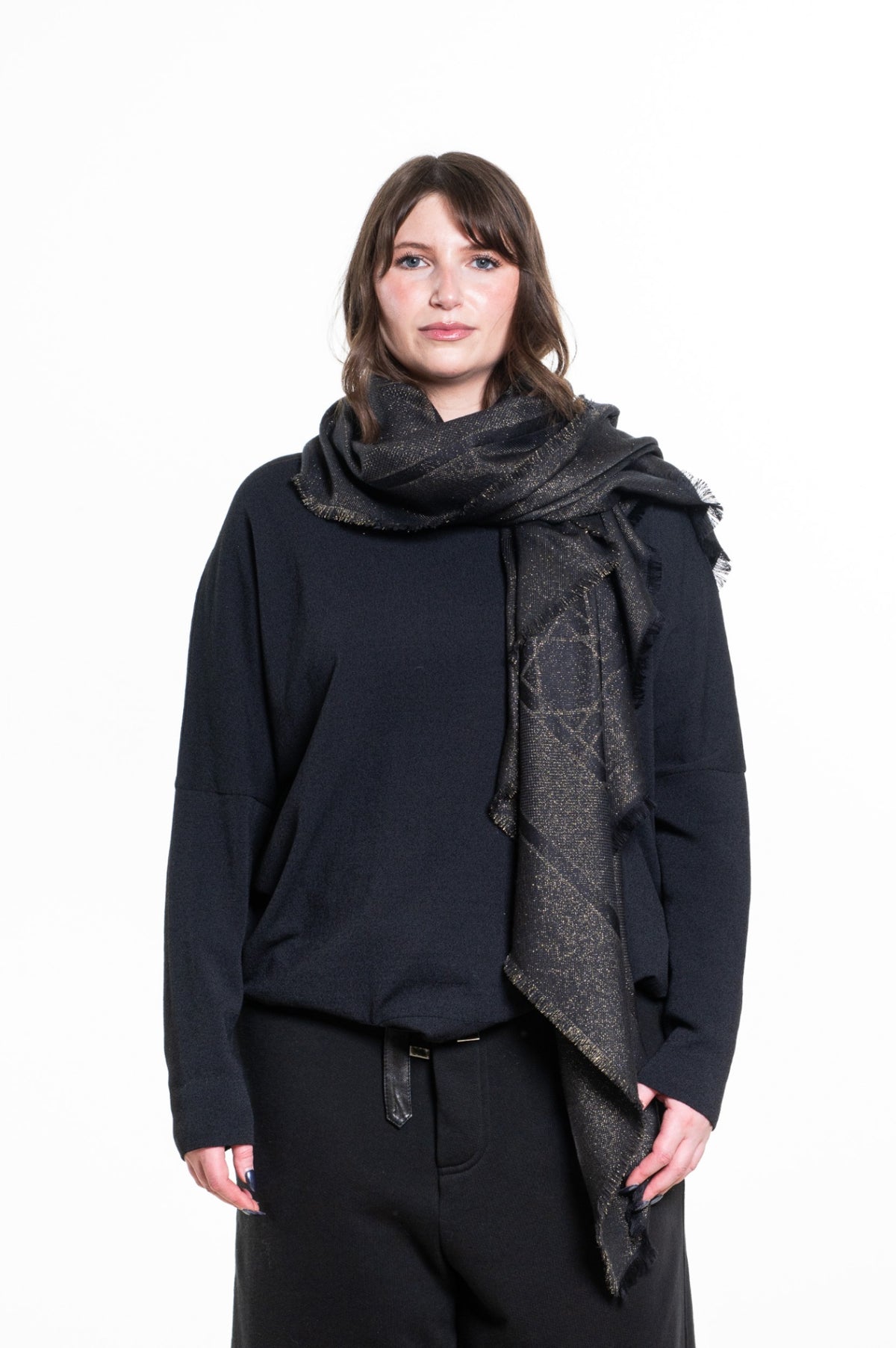 Black and Gold Cannage Shawl