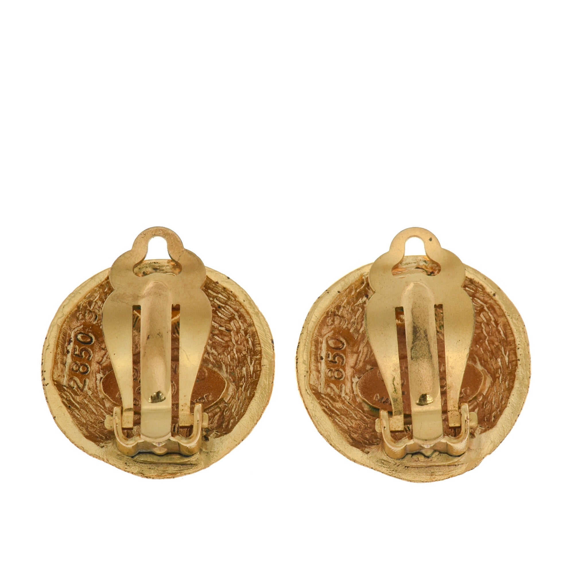 CC Logo Gold Round Clip-on Earring