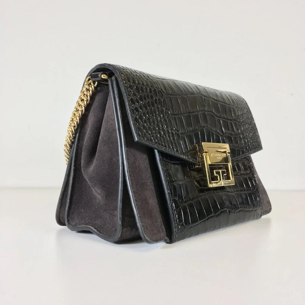 GV3 Black Shoulder Bag