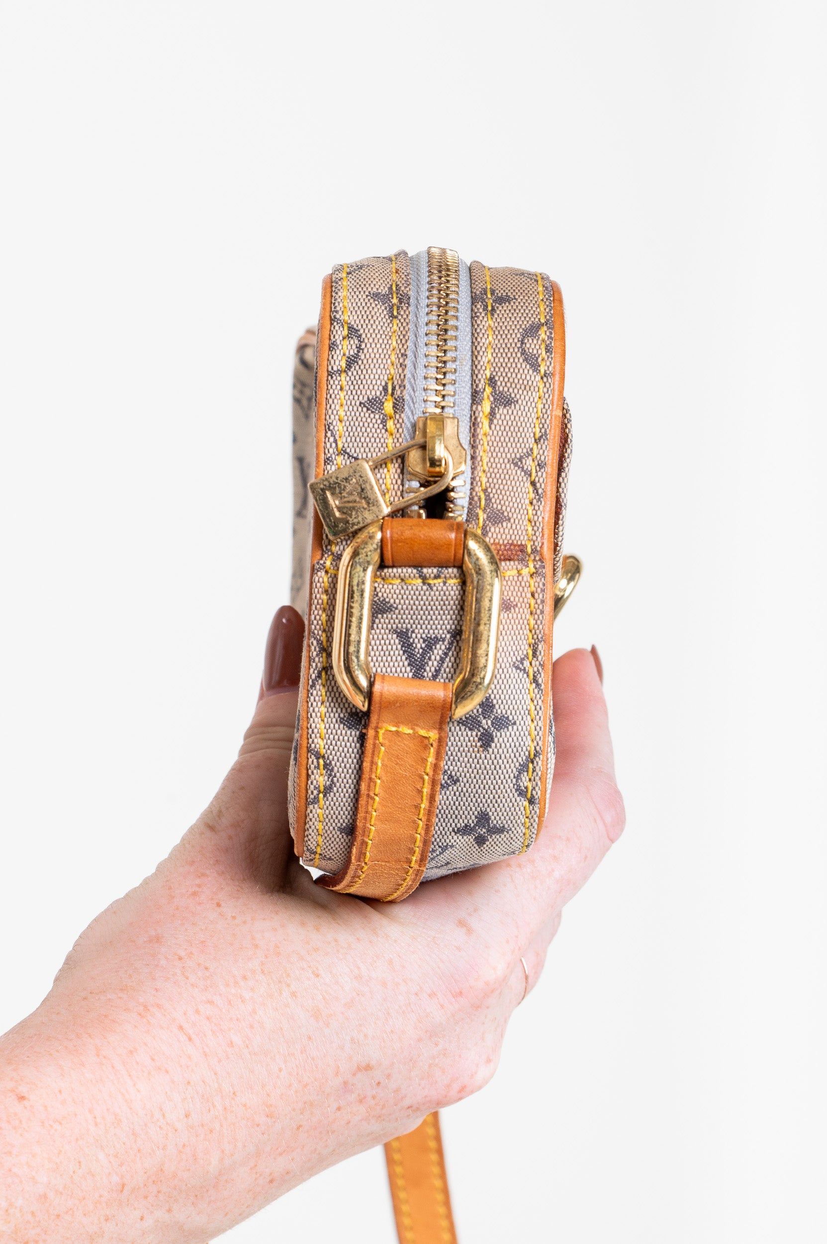 Side view of Louis Vuitton Juliet Crossbody MM