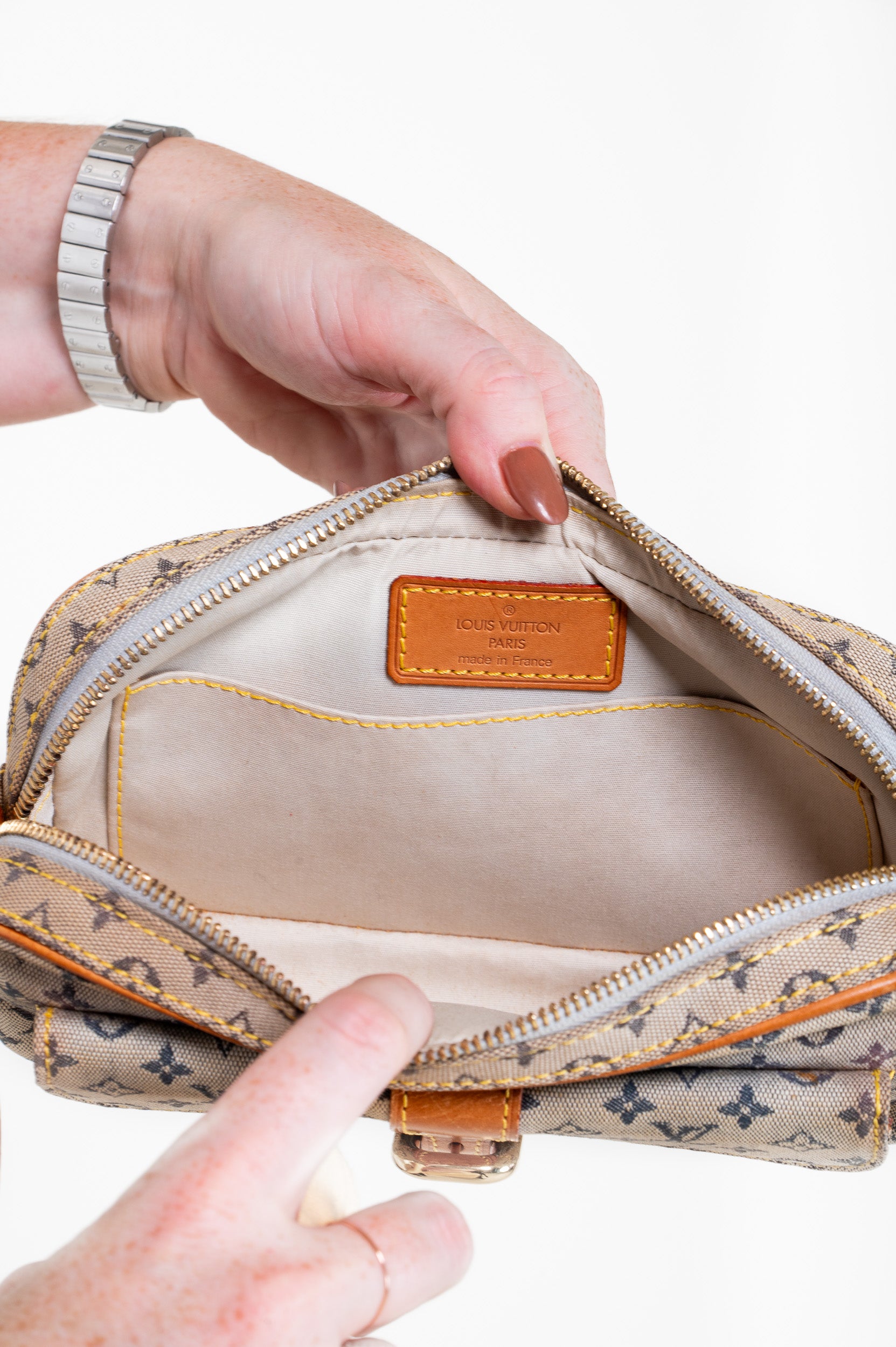 Inside view of Louis Vuitton Juliet Crossbody MM
