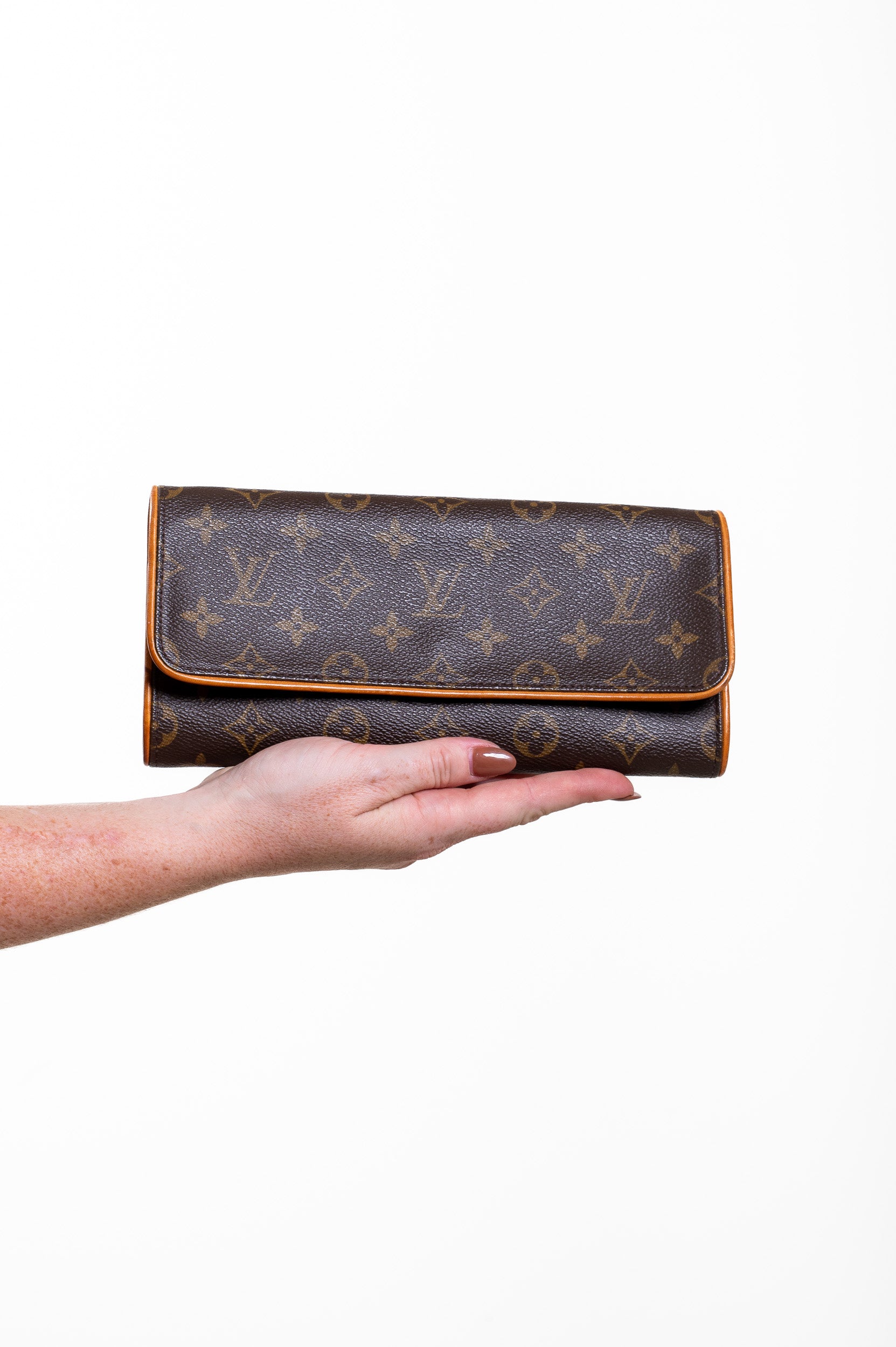 Vintage Monogram Pochette Twin GM
Shoulder Bag