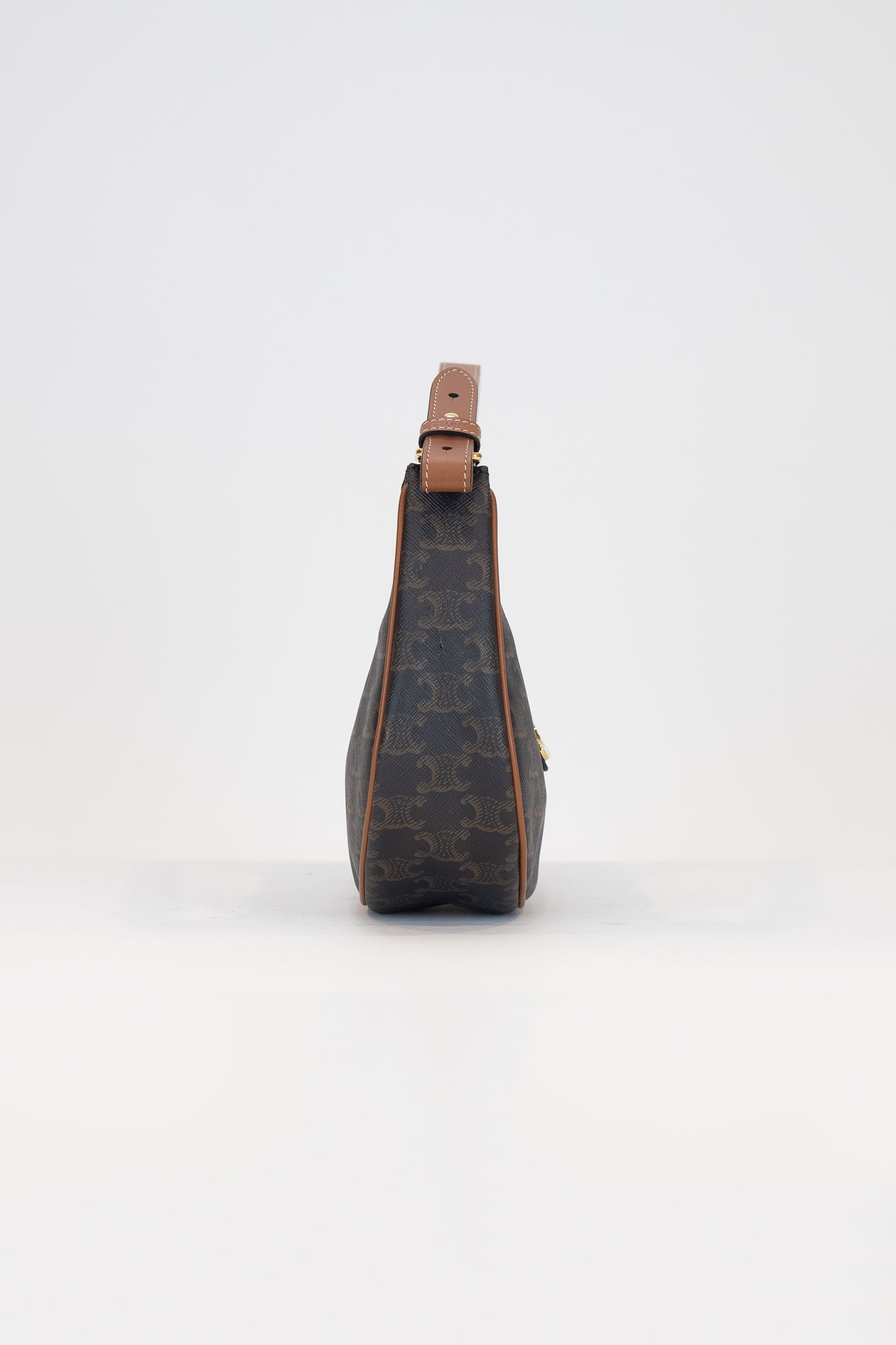 Medium Ava Triomphe Shoulder Bag