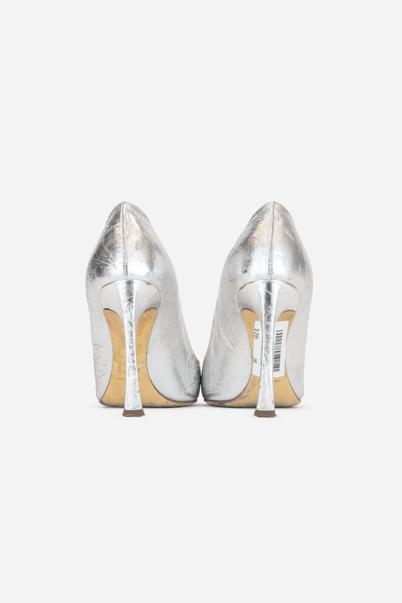 Wrinkles Silver Metallic Point Toe Pump