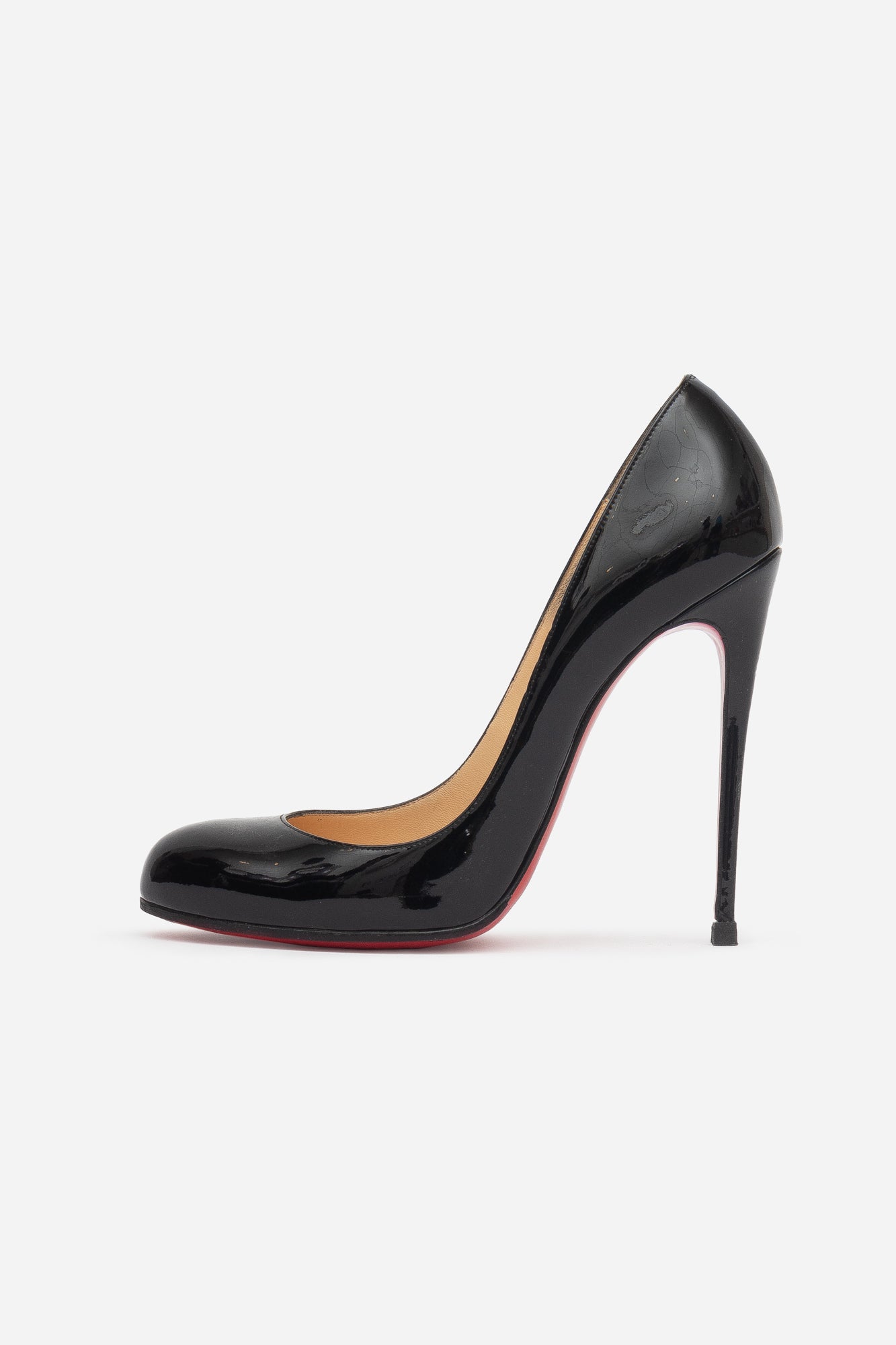 Classic Black Round Toe Pump