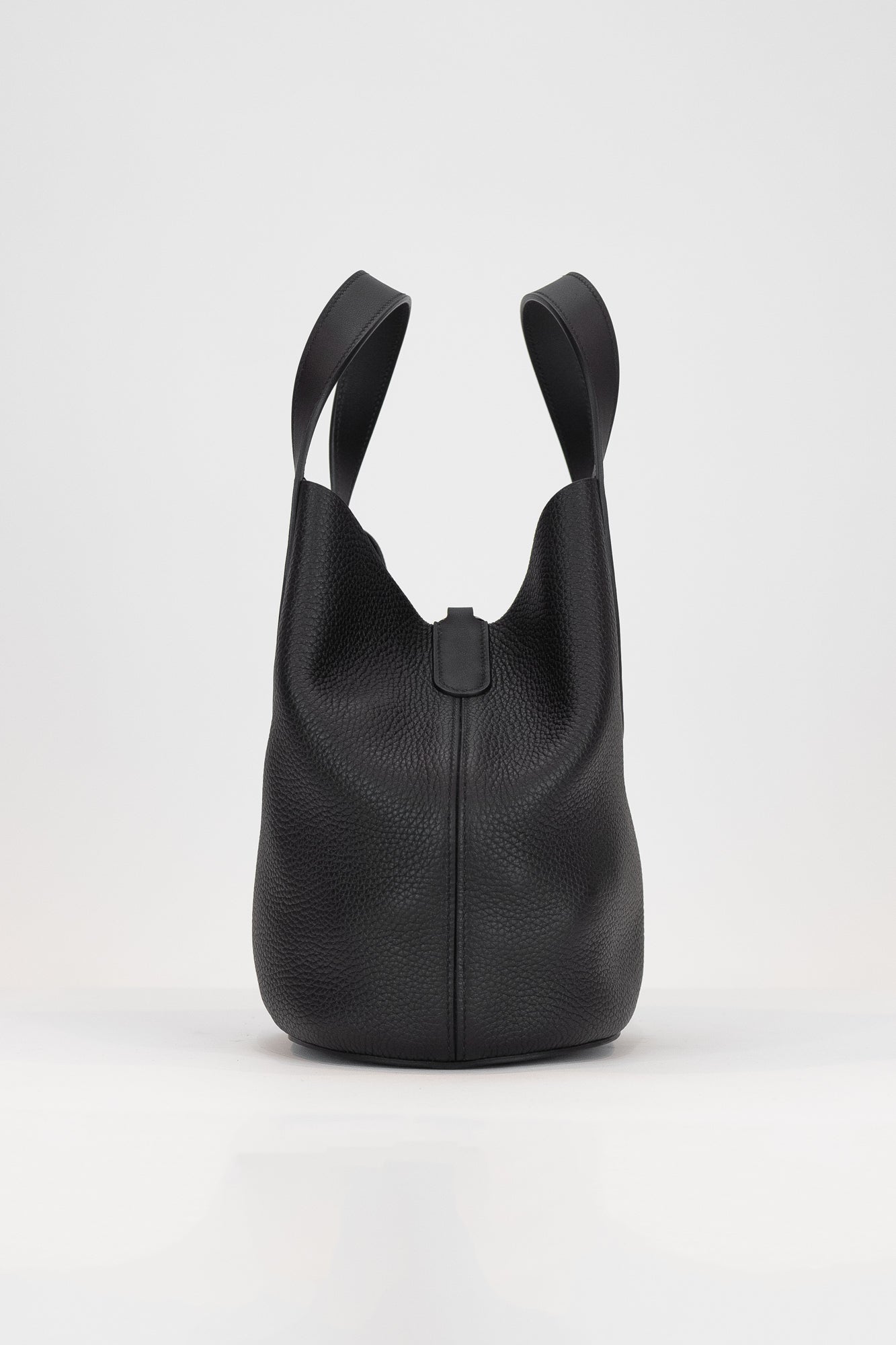 In The Loop Taurillon Clemence Bag