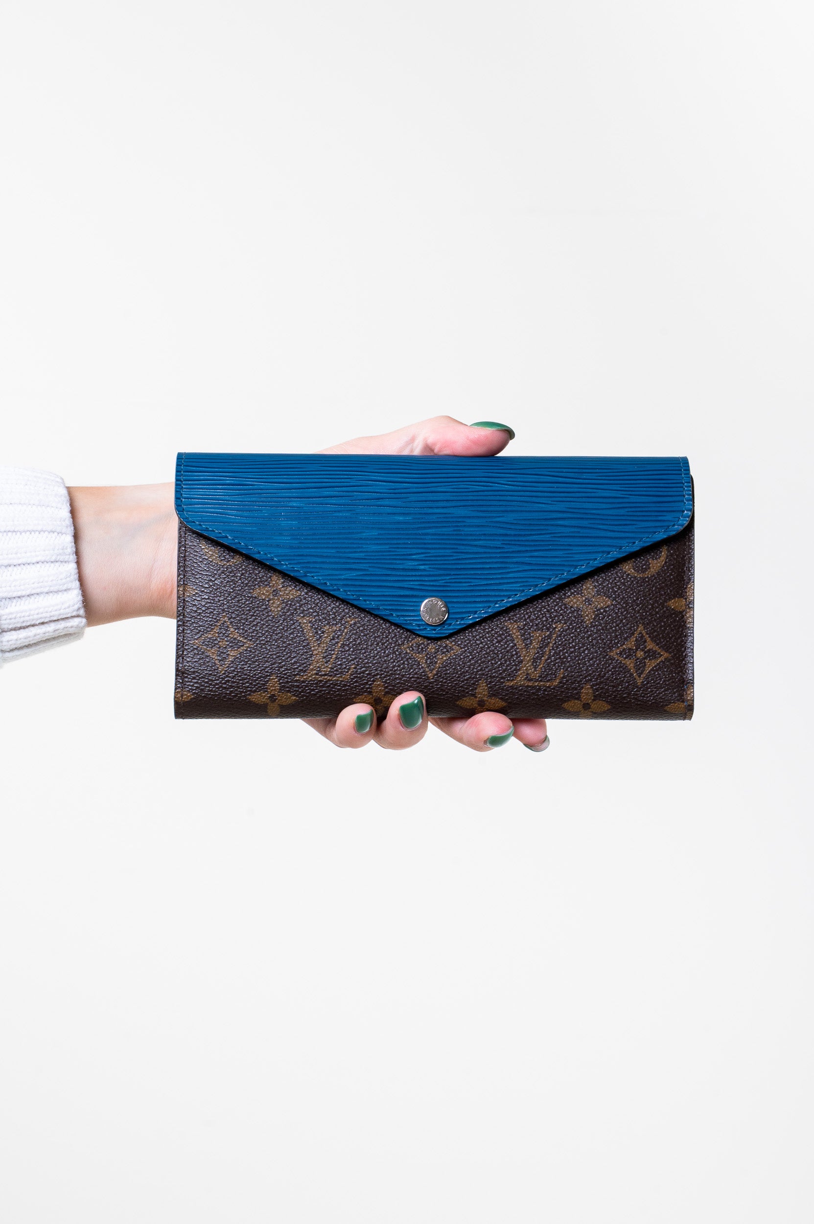 Front view of Louis Vuitton Monogram Blue Epi Marie-Lou Long Wallet