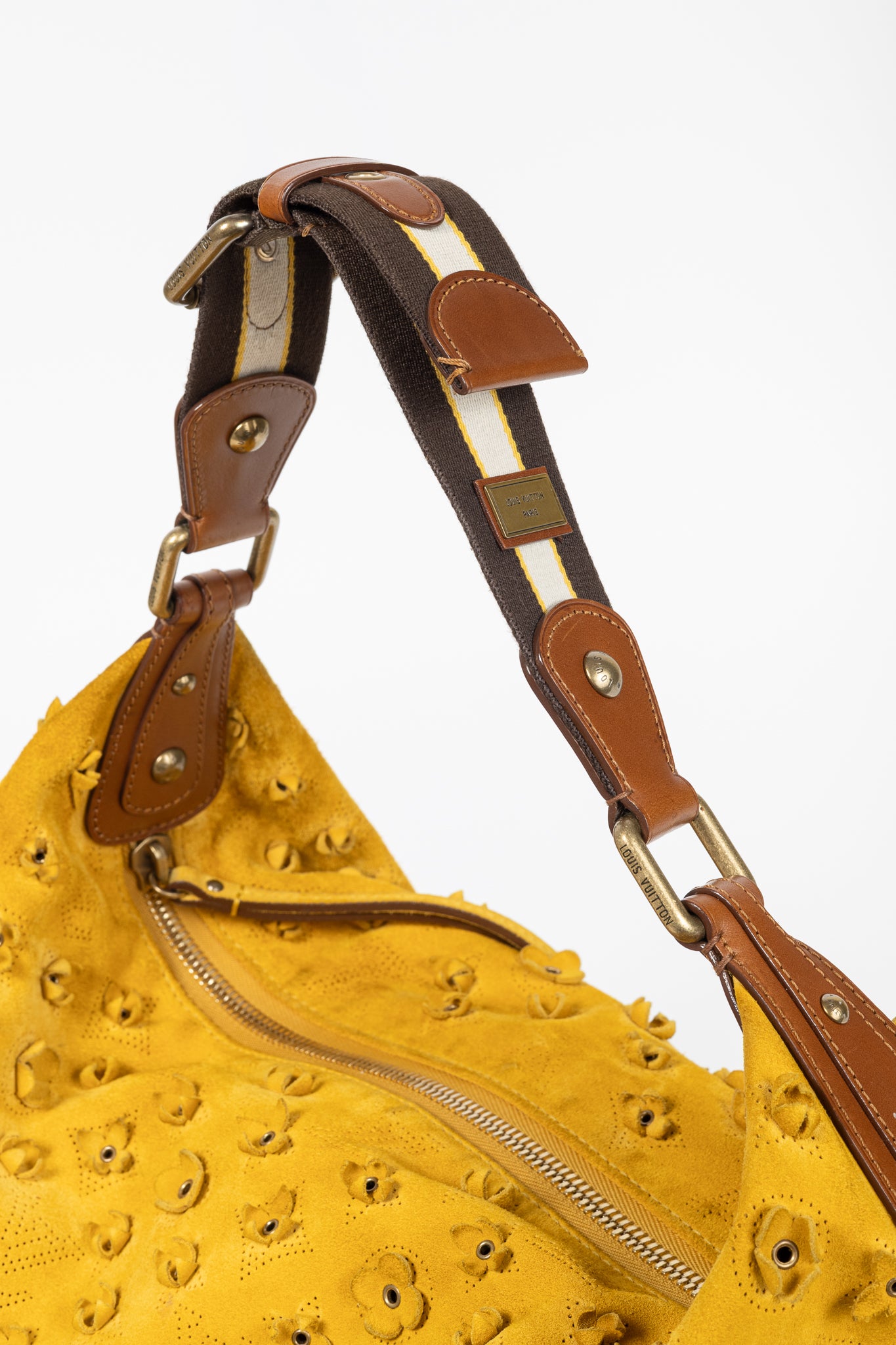 Onatah Fleurs GM Mais Suede Hobo Bag