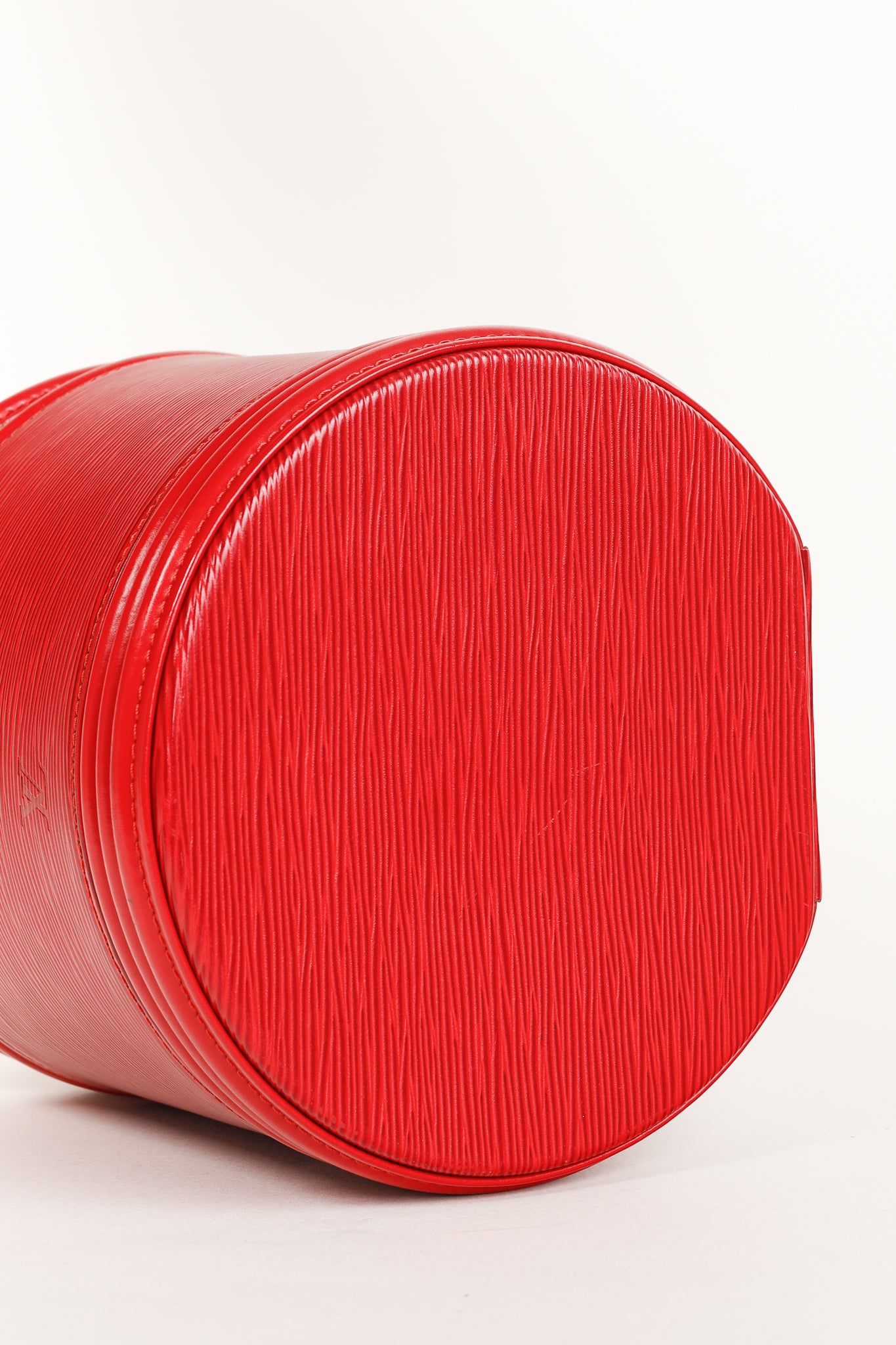 Epi Cannes Castilian Red Leather Round Handbag