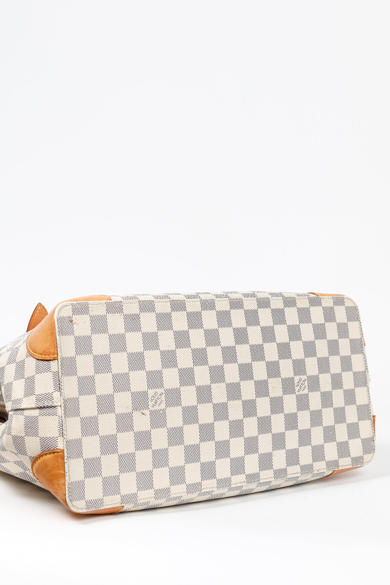 Hampstead MM Damier Azur Canvas Tote