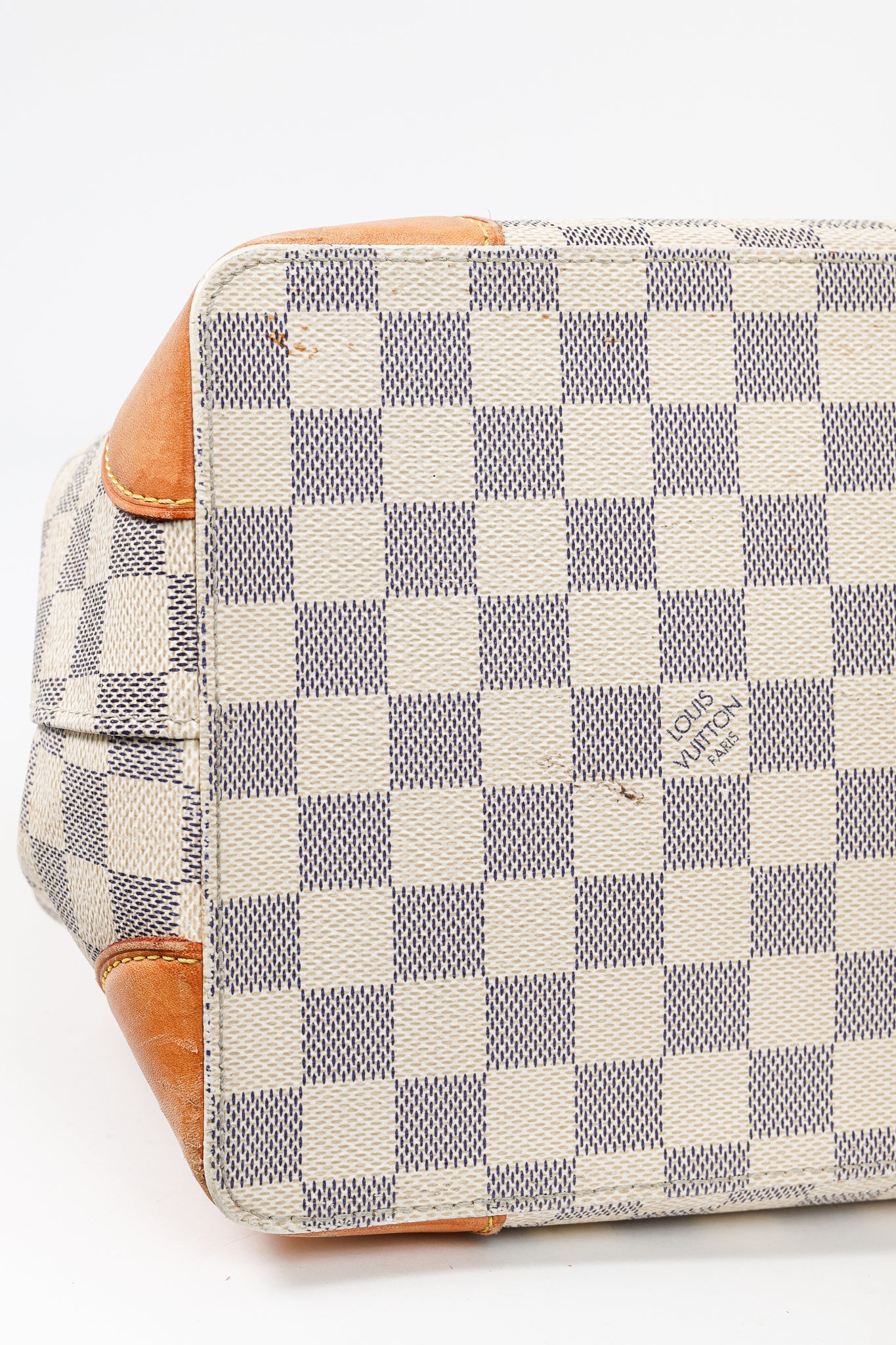 Hampstead MM Damier Azur Canvas Tote