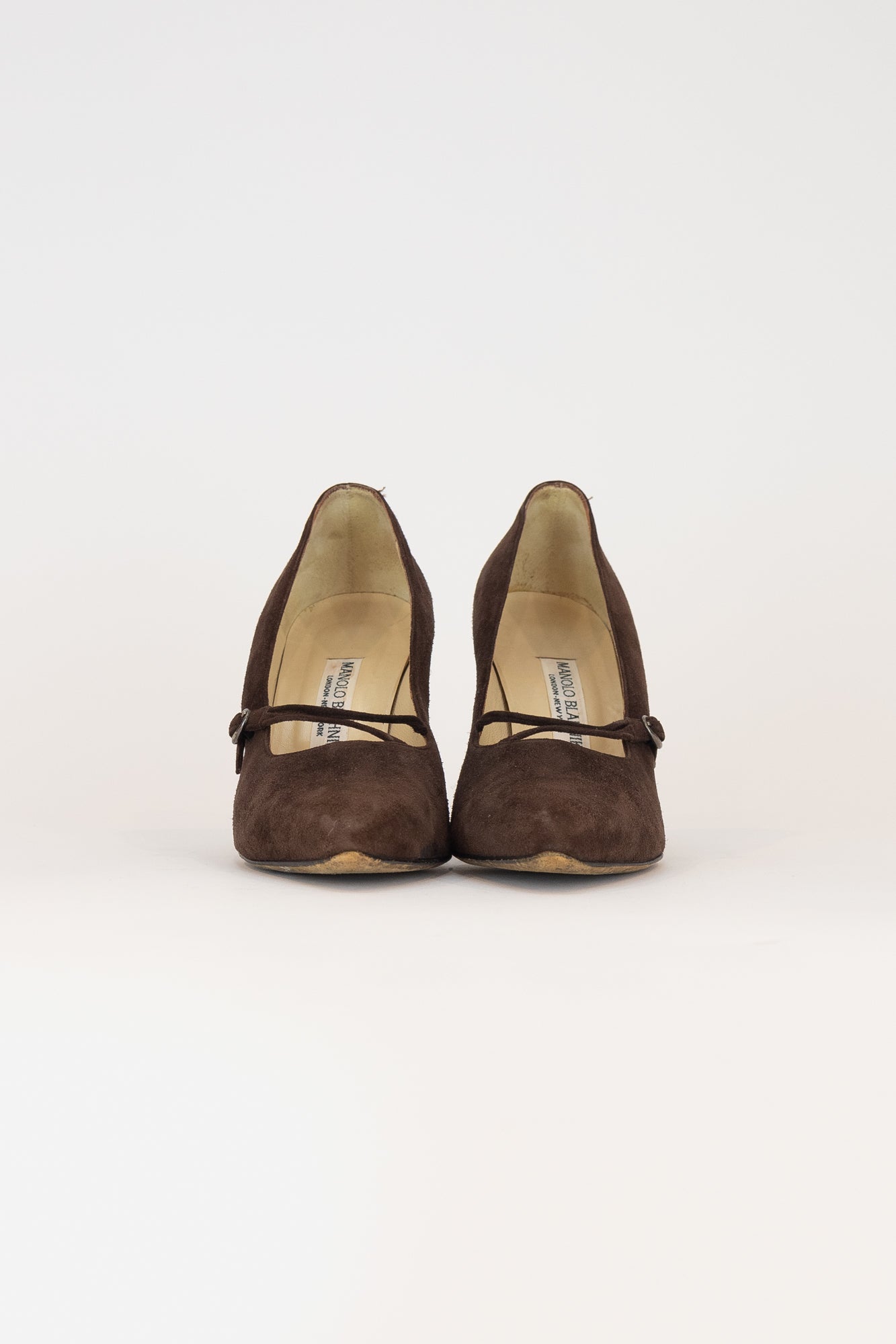 Vintage Brown Suede Close Toed Pump