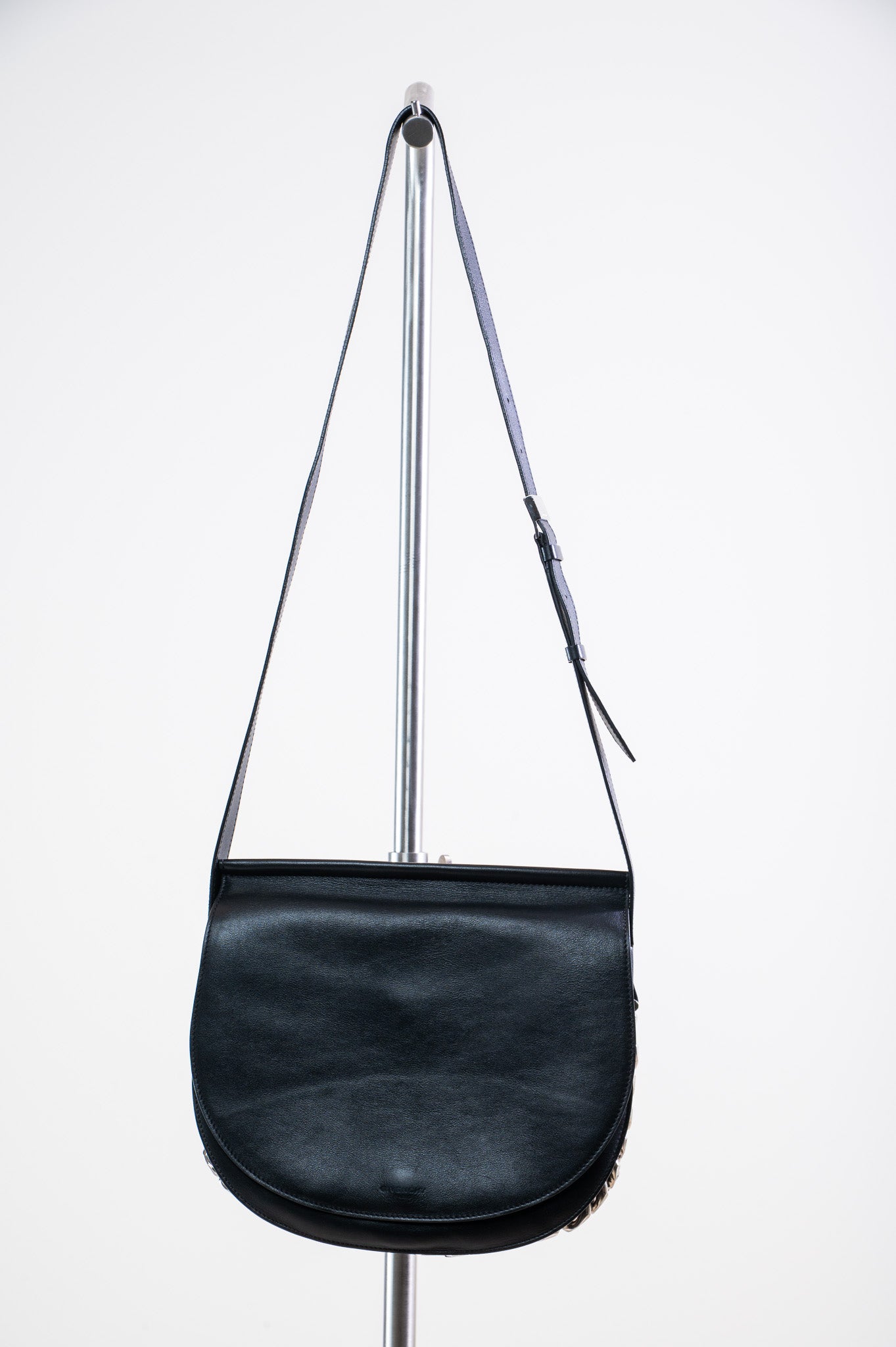 Black Medium Infinity Crossbody Bag