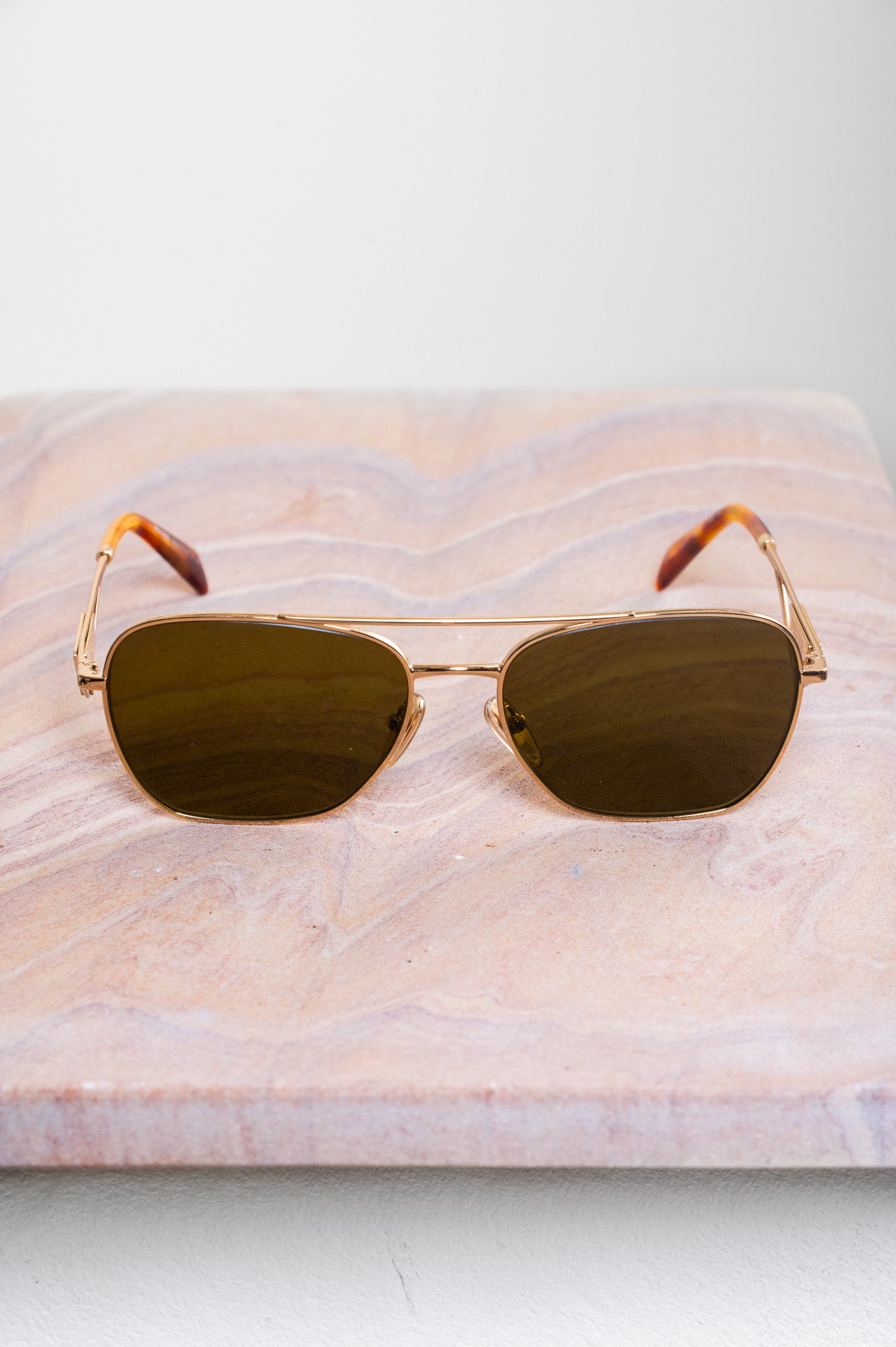 Gold Aviator Metal Frame Sunglasses