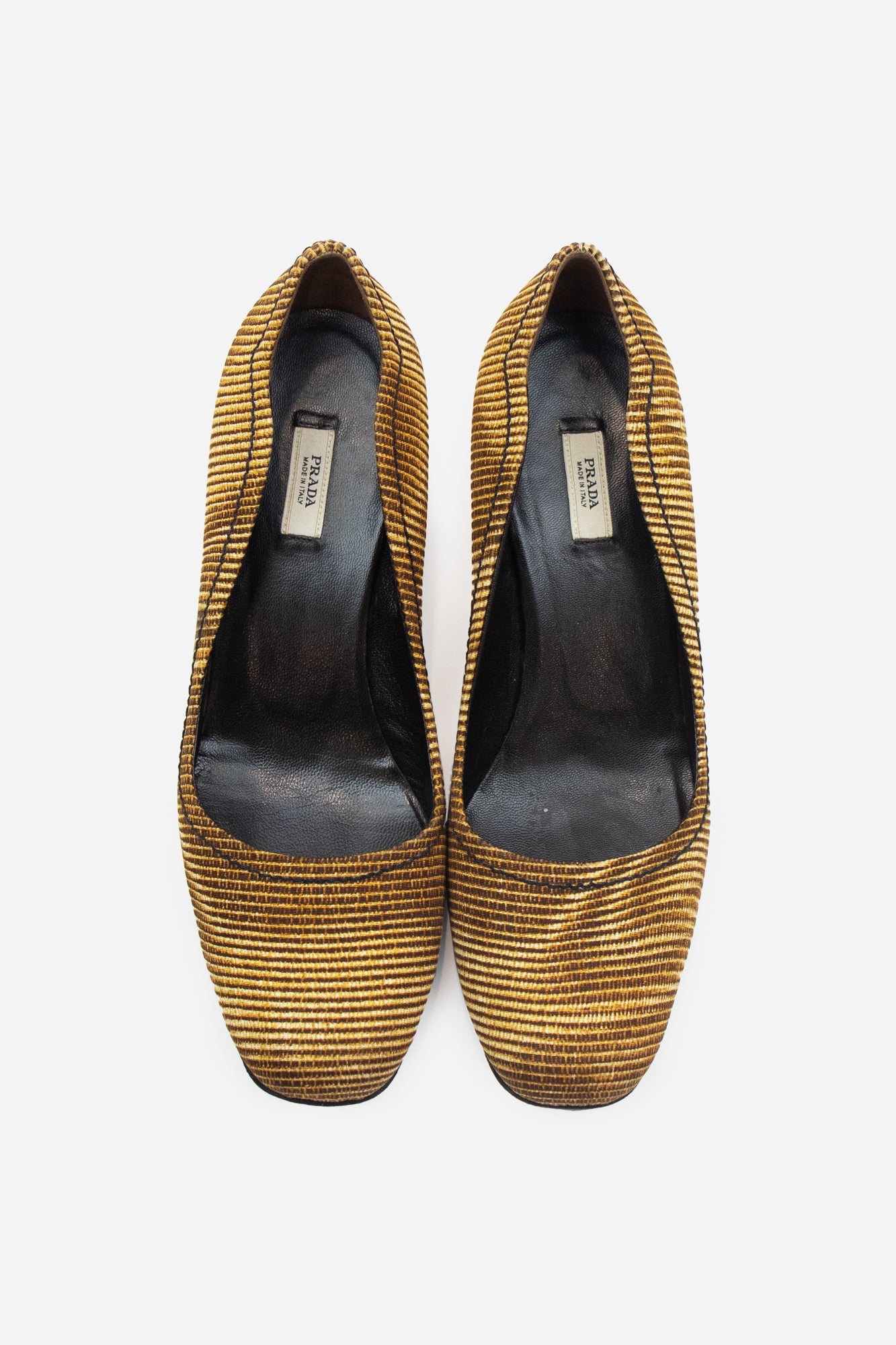 Golden Striped Wavy Cut Pumps