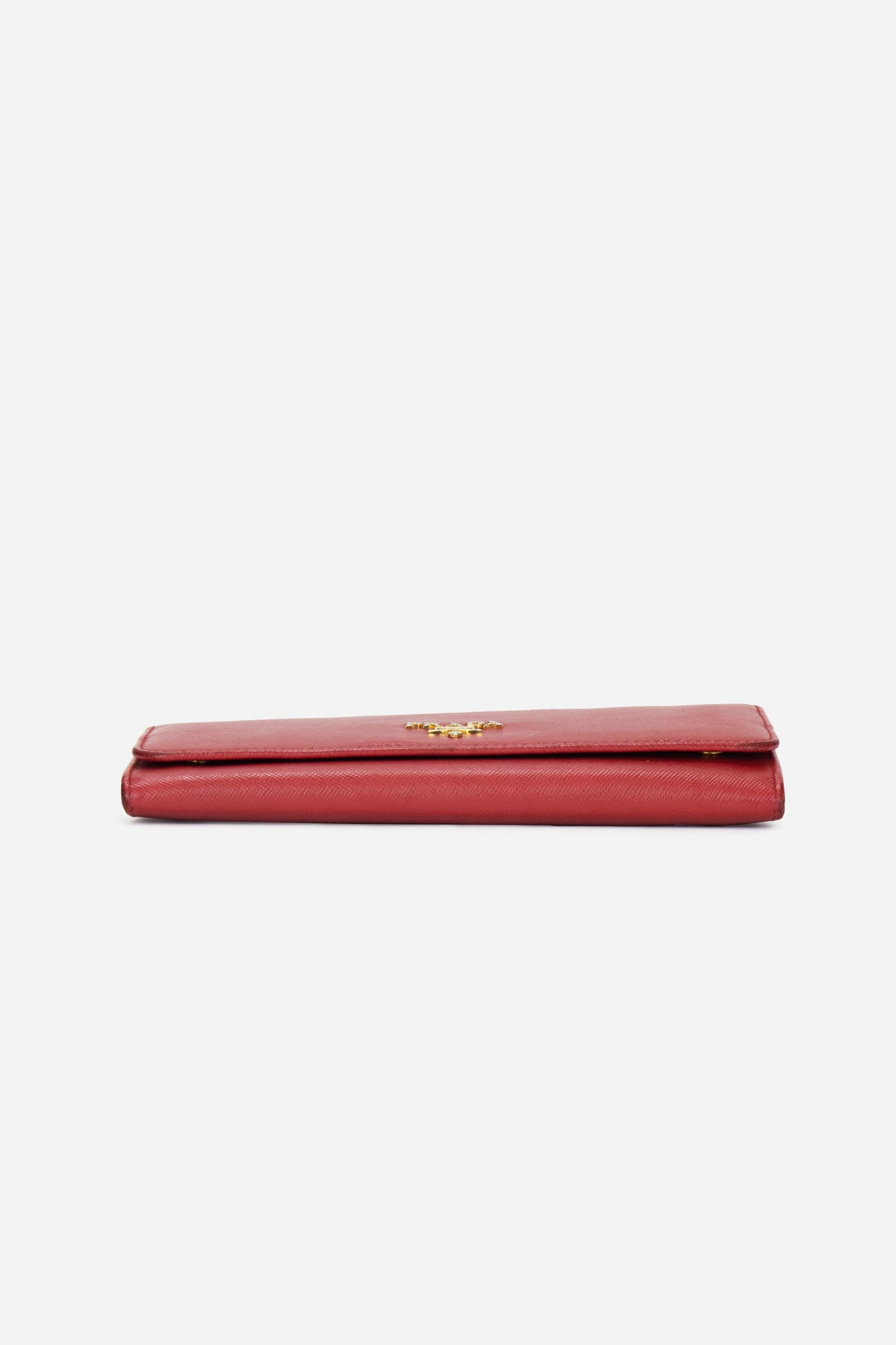Red Pebbled Leather bi-fold Wallet