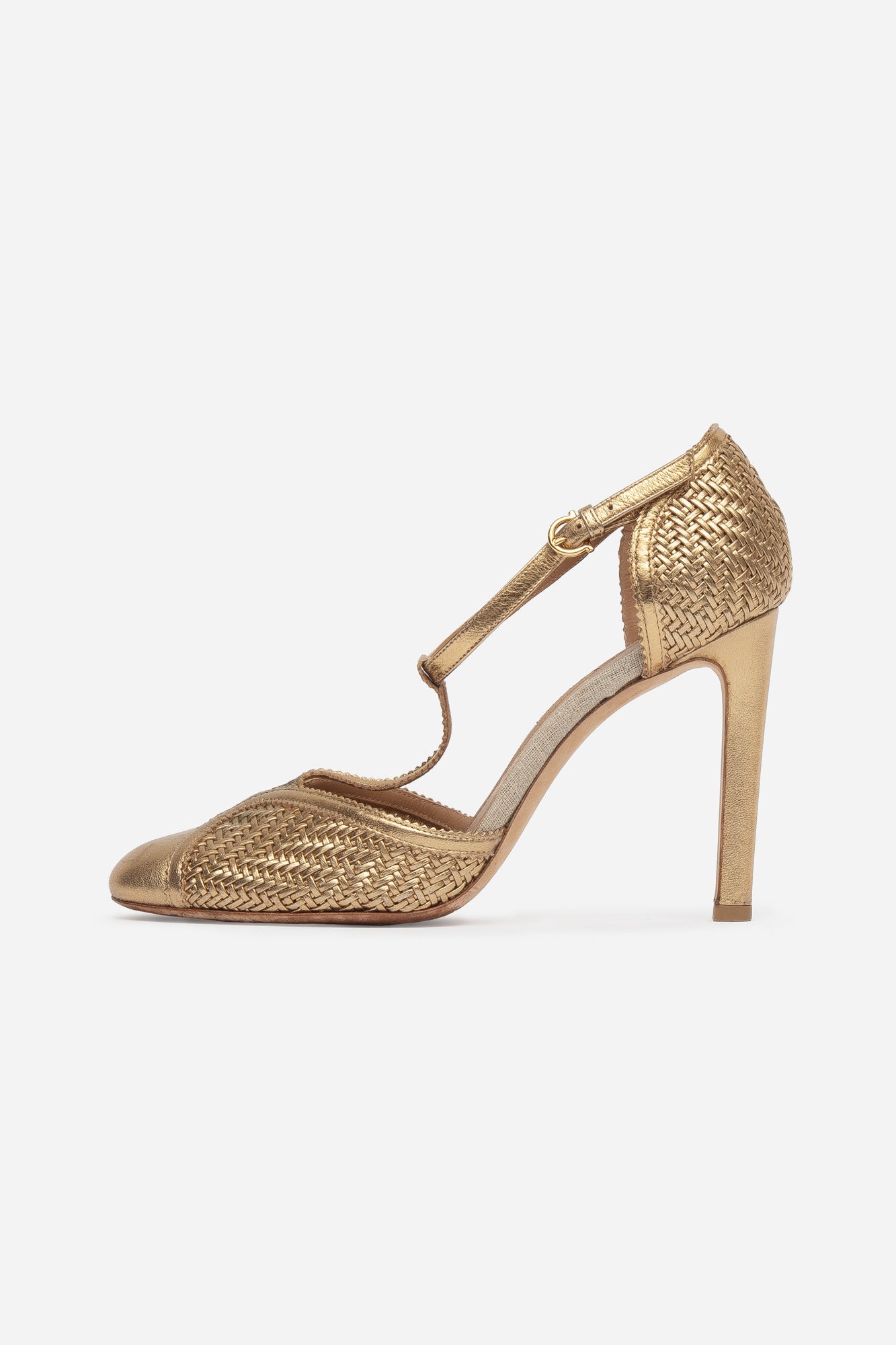 Gold Metallic Woven Close Toed Pumps