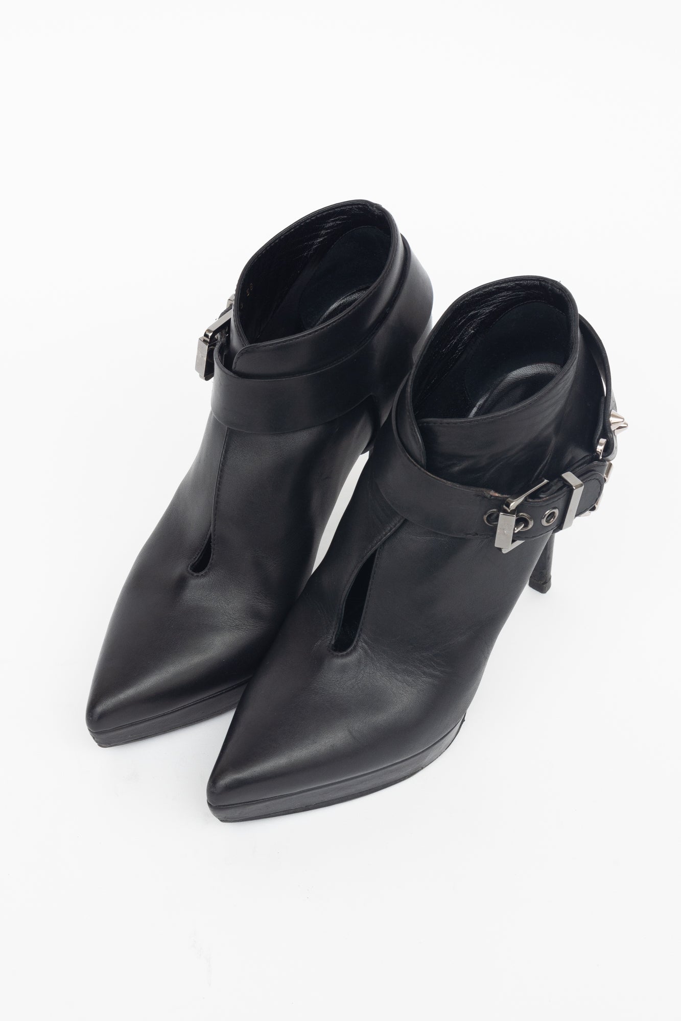 Black Ankle Boot W/ Triangle Metal Buckle