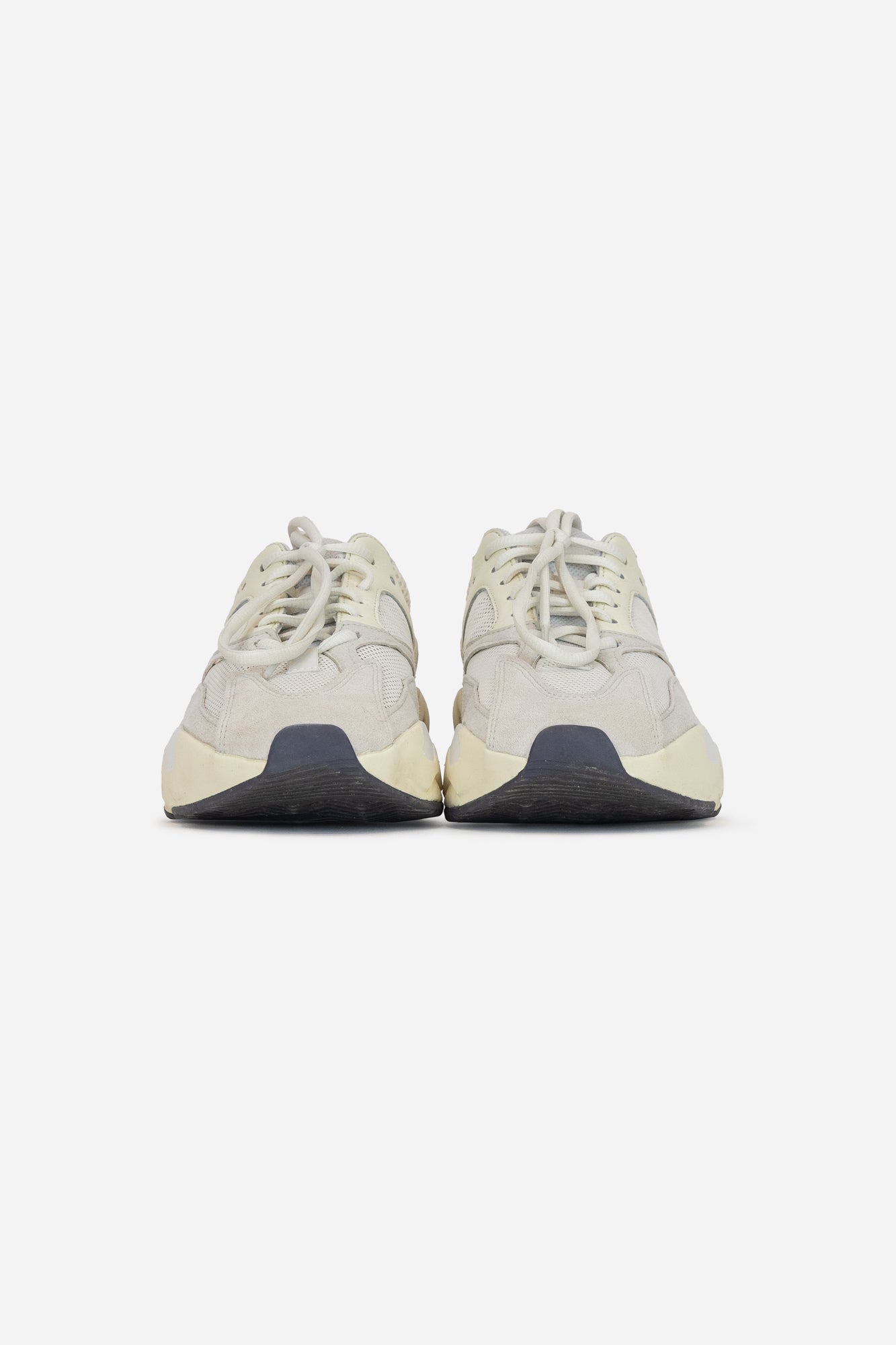 Yeezy Boost 700 Analog