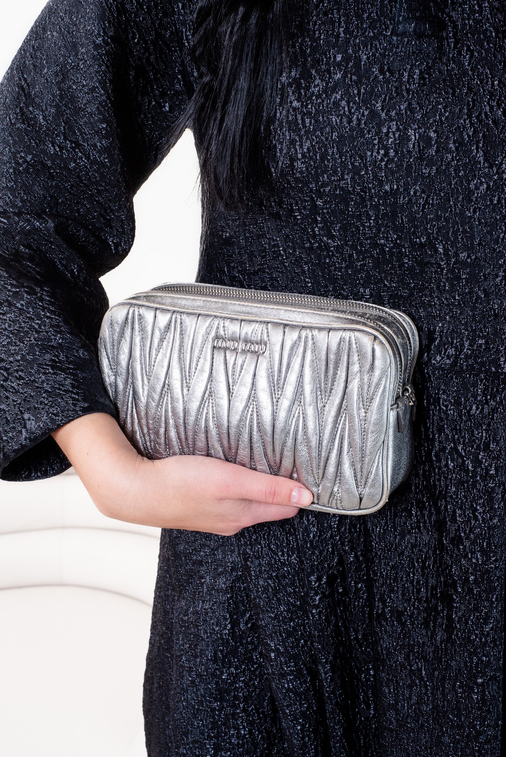 Silver Leather Matelass Crossbody/Shoulder Bag